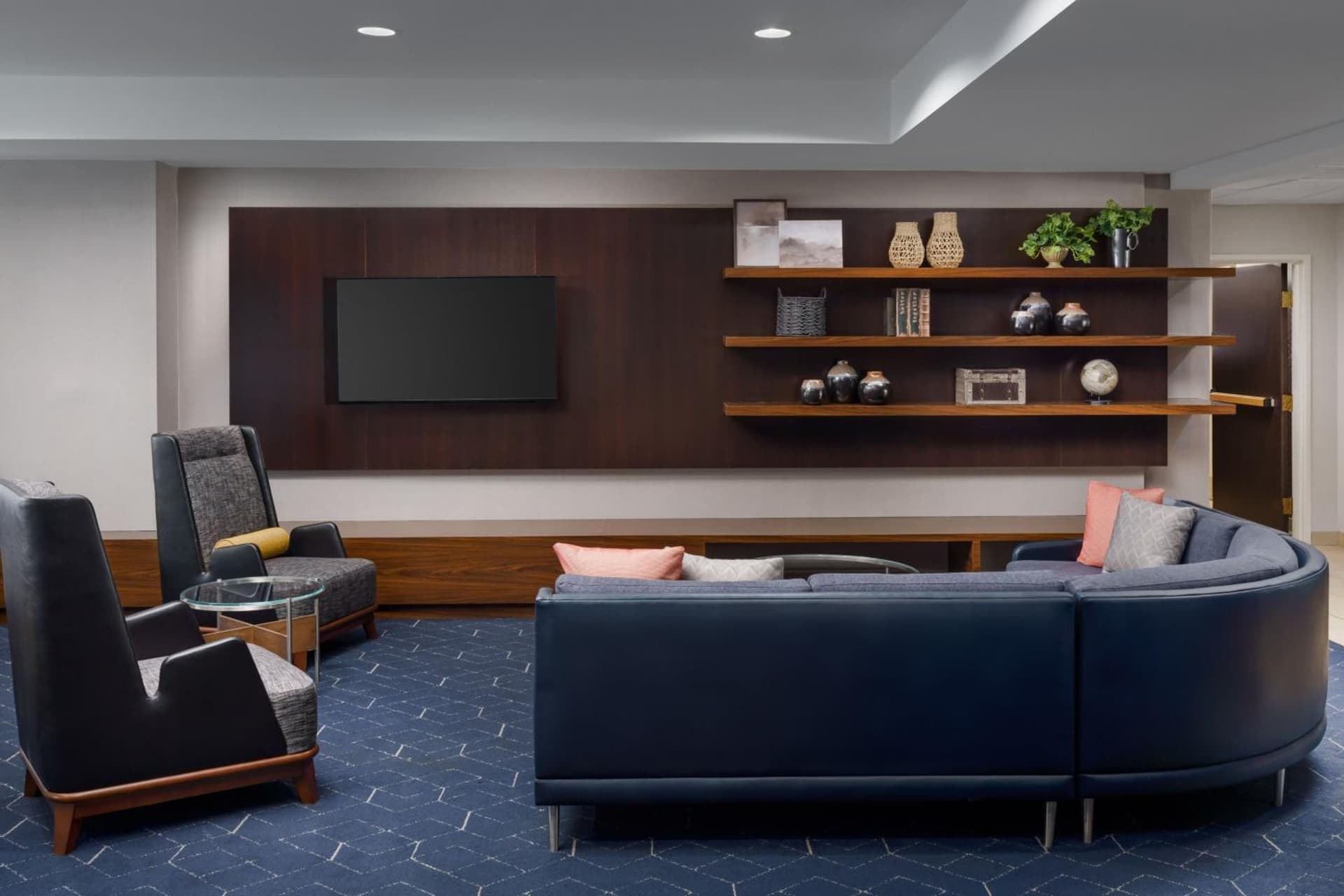 Courtyard By Marriott Salinas Monterey gallery photo in Salinas, CA — image 34