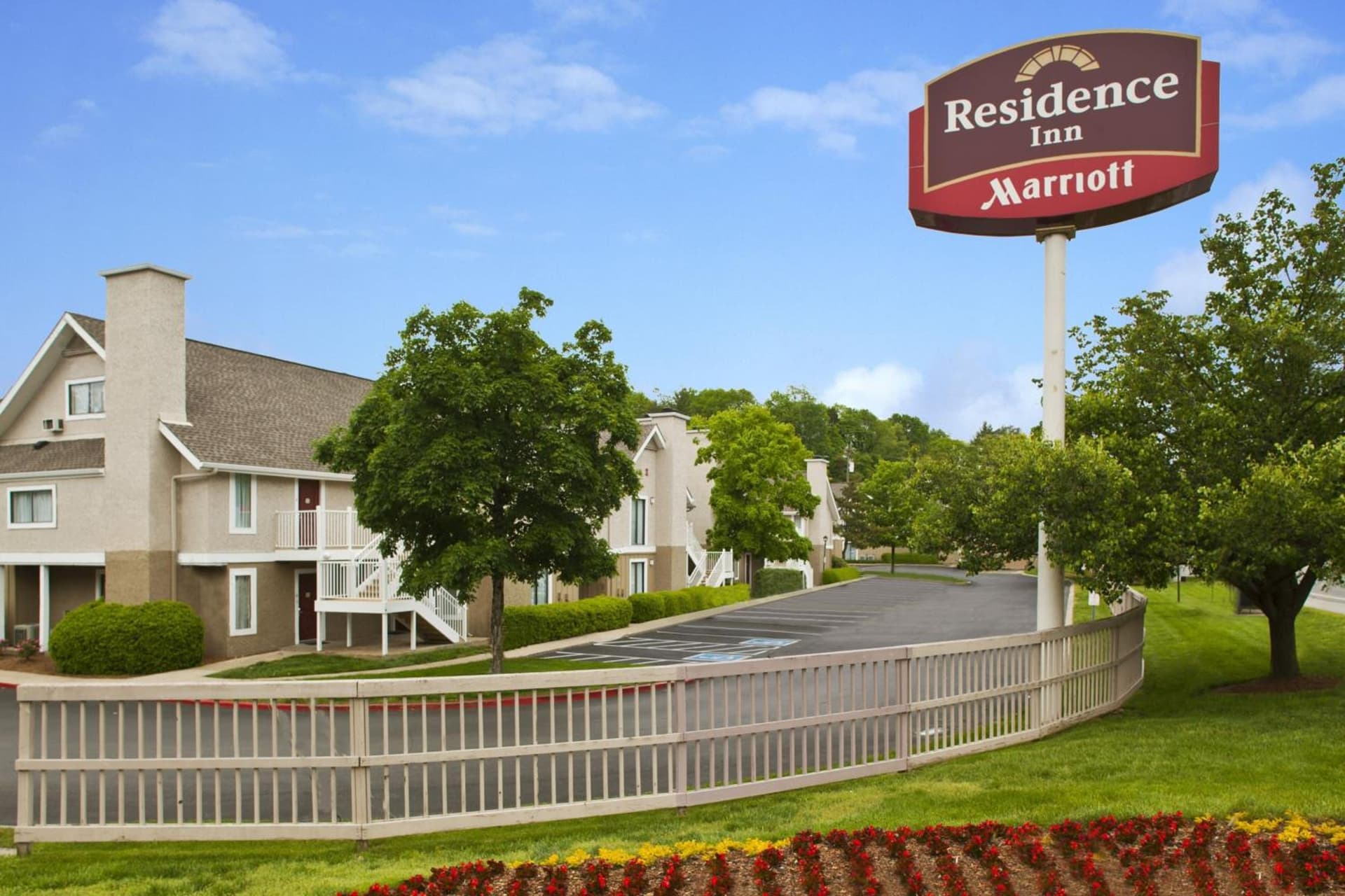 Residence Inn by Marriott Nashville Airport interior in Nashville, TN — gallery photo 2