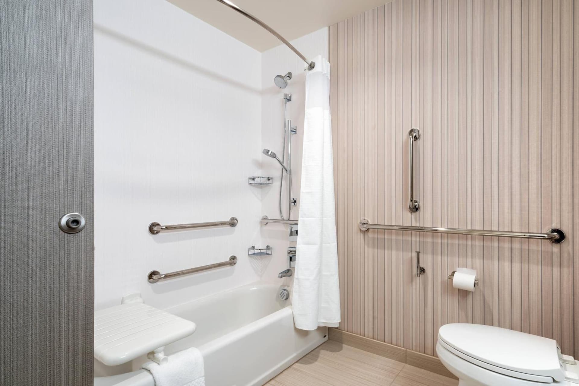 Courtyard by Marriott Charleston-North Charleston gallery photo in Charleston, SC — image 19