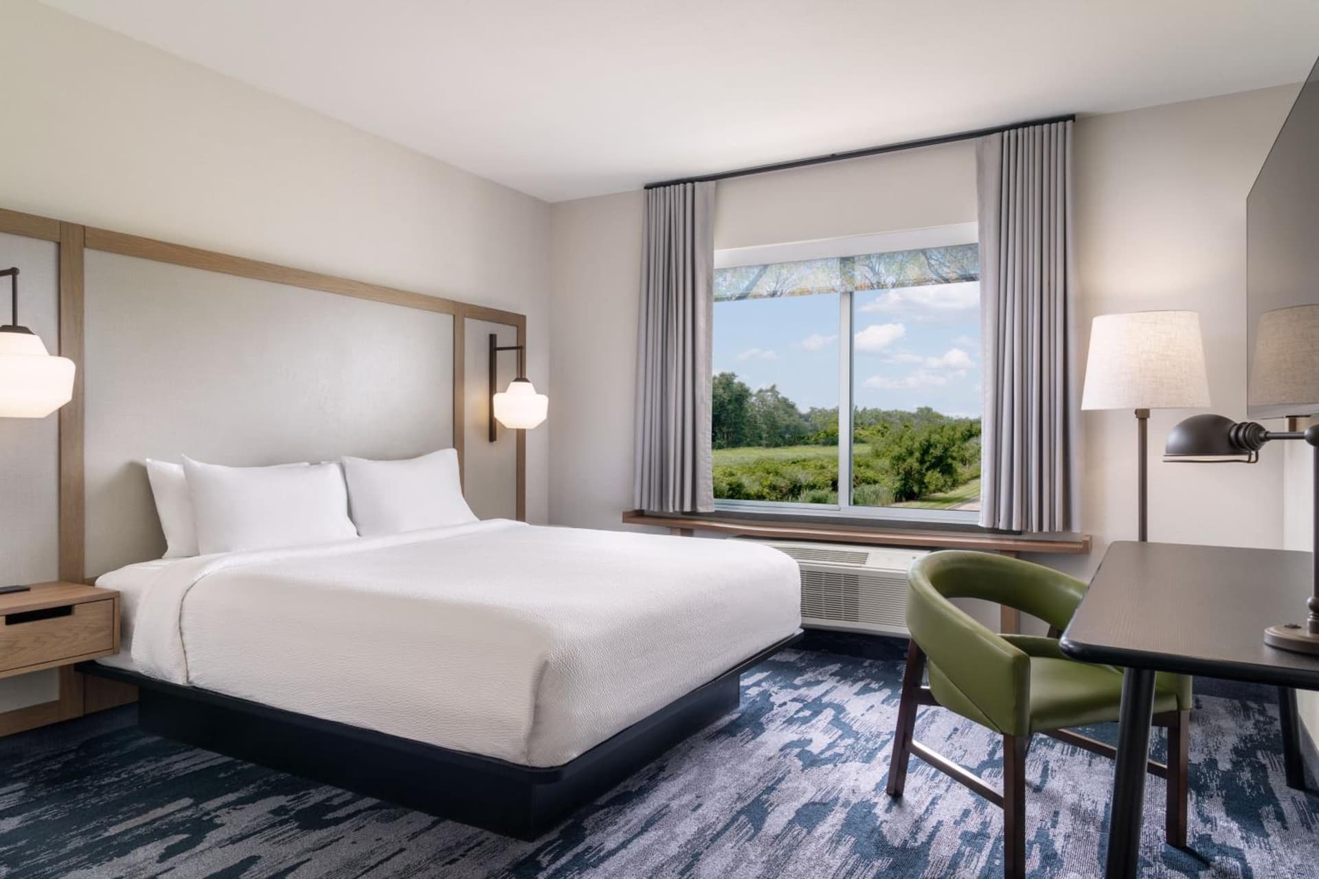 Fairfield Inn & Suites by Marriott Cleveland Tiedeman Road gallery photo in Brooklyn, OH — image 22