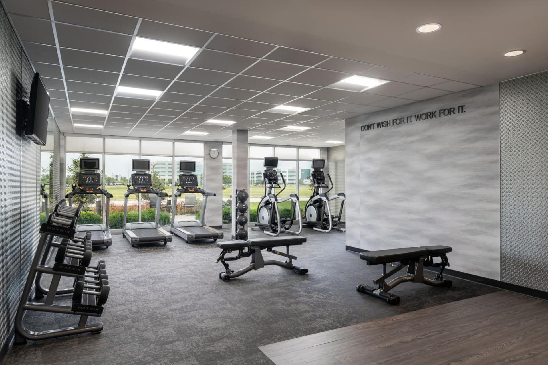 Fairfield Inn & Suites by Marriott Cleveland Tiedeman Road gallery photo in Brooklyn, OH — image 7