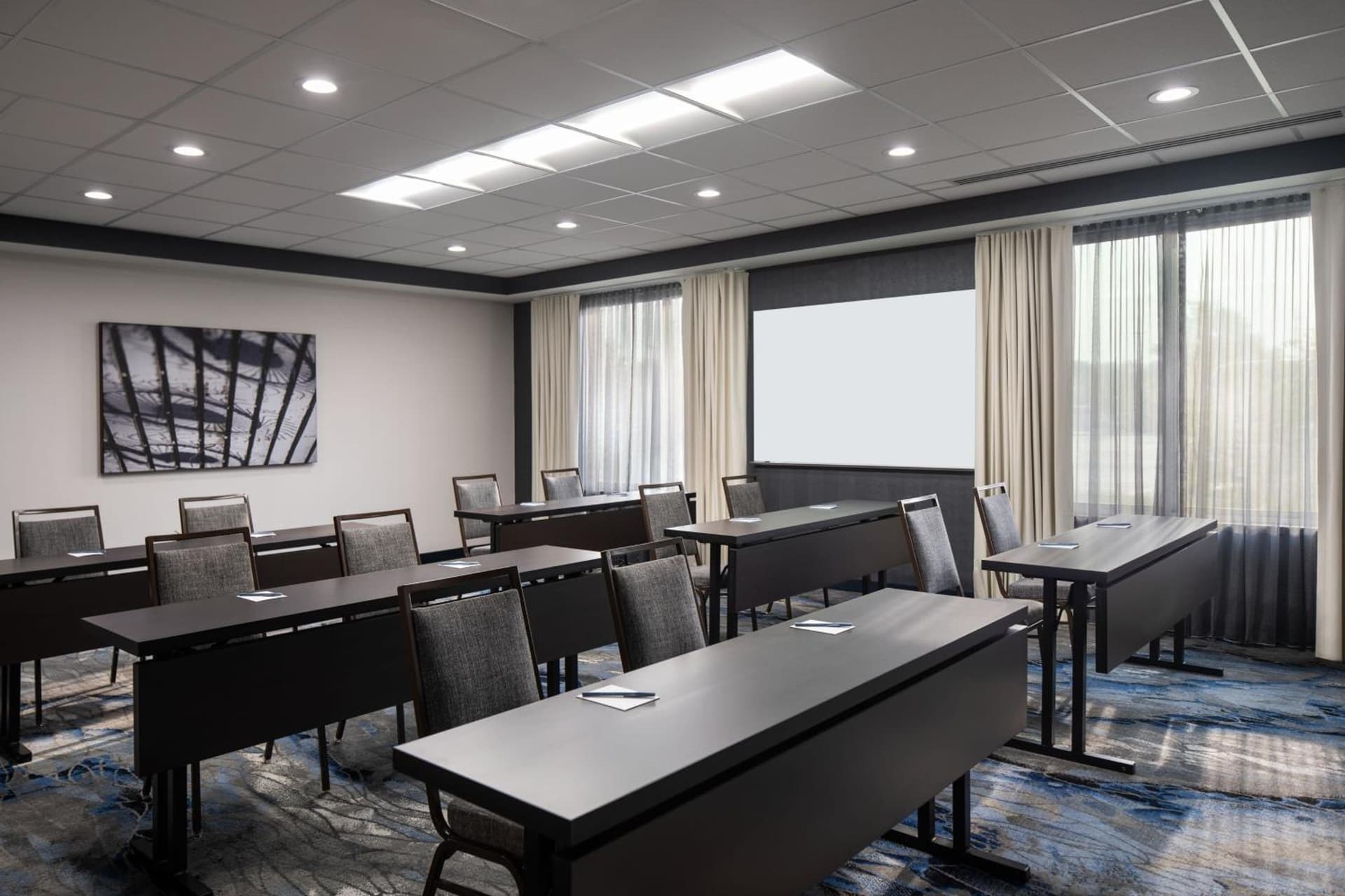 Fairfield Inn & Suites by Marriott Cleveland Tiedeman Road gallery photo in Brooklyn, OH — image 16
