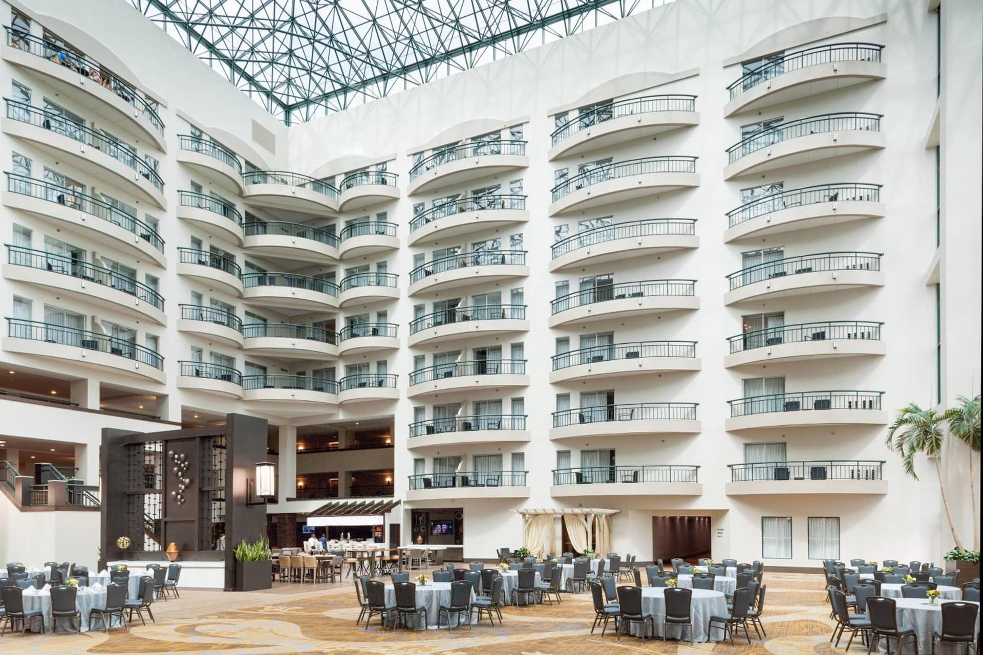 Marriott Savannah Riverfront interior in Savannah, GA — gallery photo 2