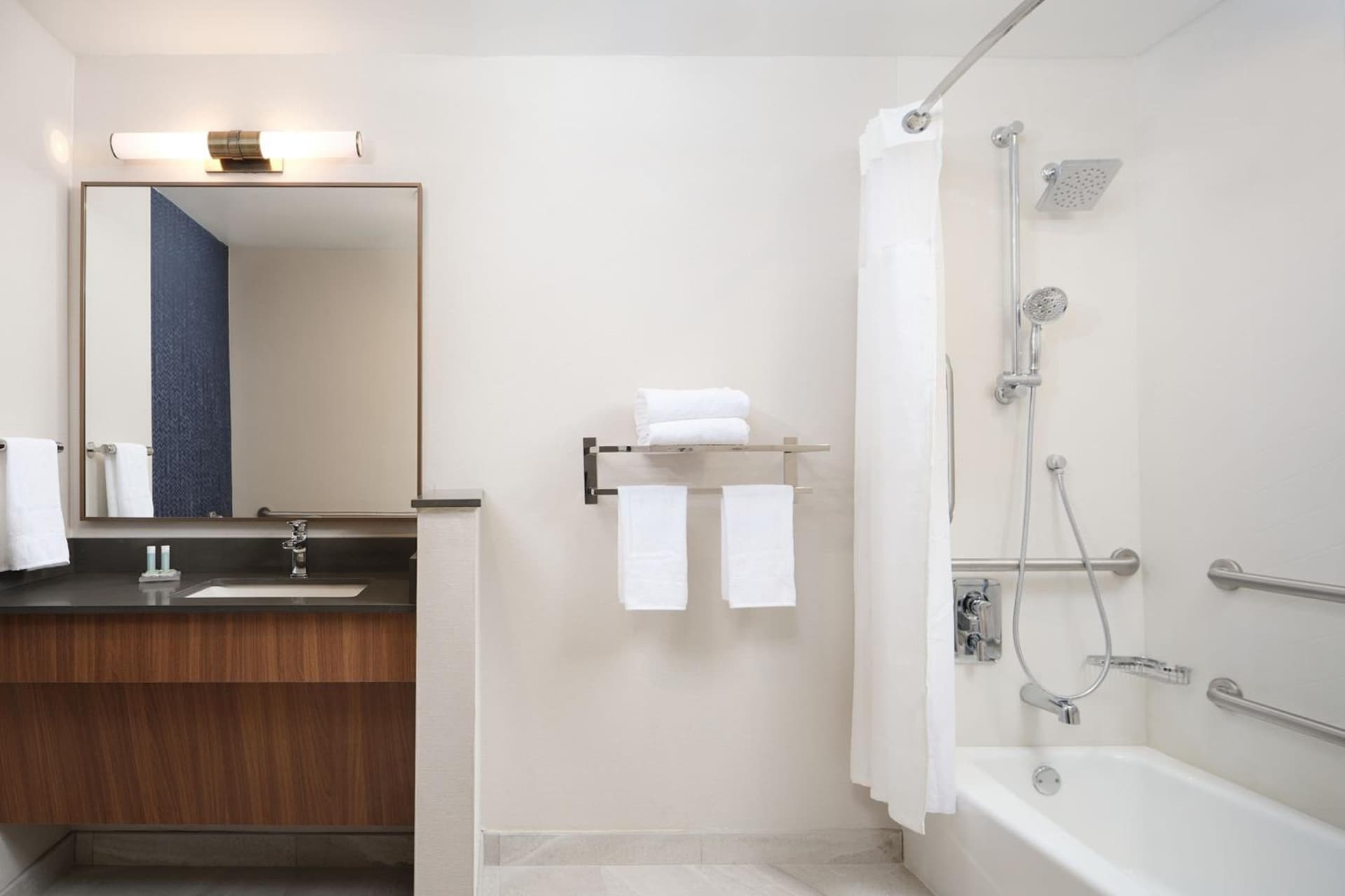 Fairfield Inn & Suites by Marriott Fort Lauderdale Northwest gallery photo in Tamarac, FL — image 39