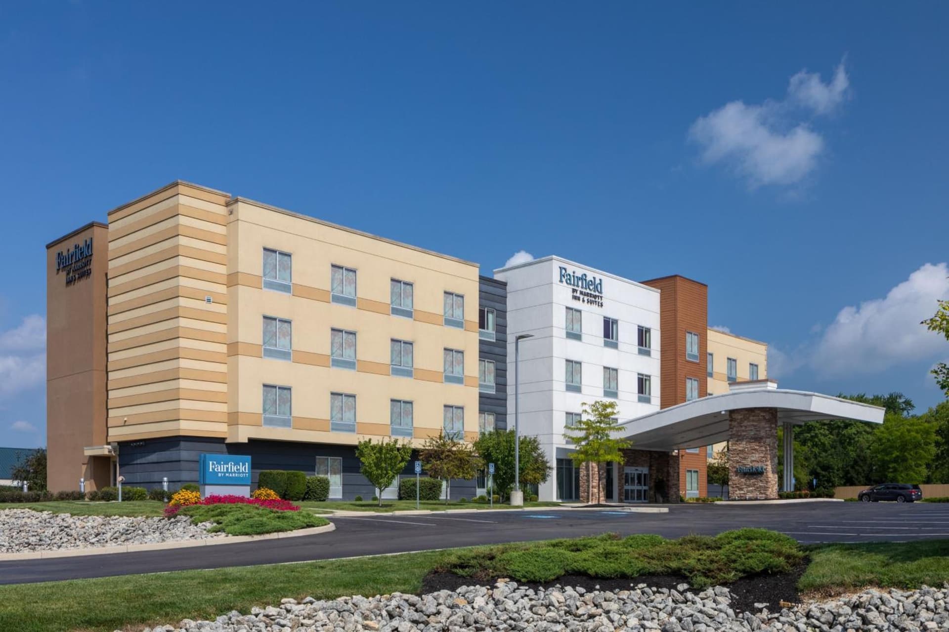 Fairfield Inn & Suites by Marriott Chillicothe featured exterior or lobby in Chillicothe, OH — similar hotel