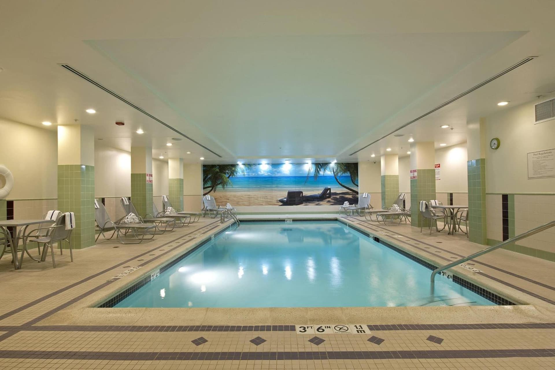 SpringHill Suites by Marriott Chicago O'Hare interior in Rosemont, IL — gallery photo 2