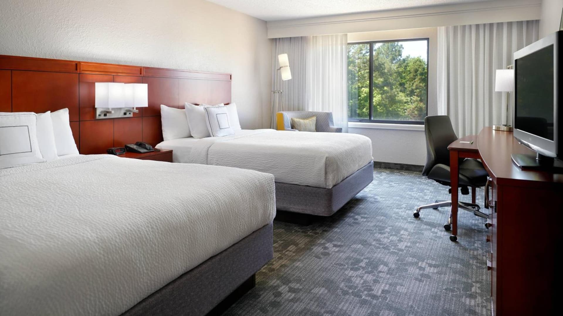 Courtyard by Marriott Macon property views in Macon, GA — gallery photo 3