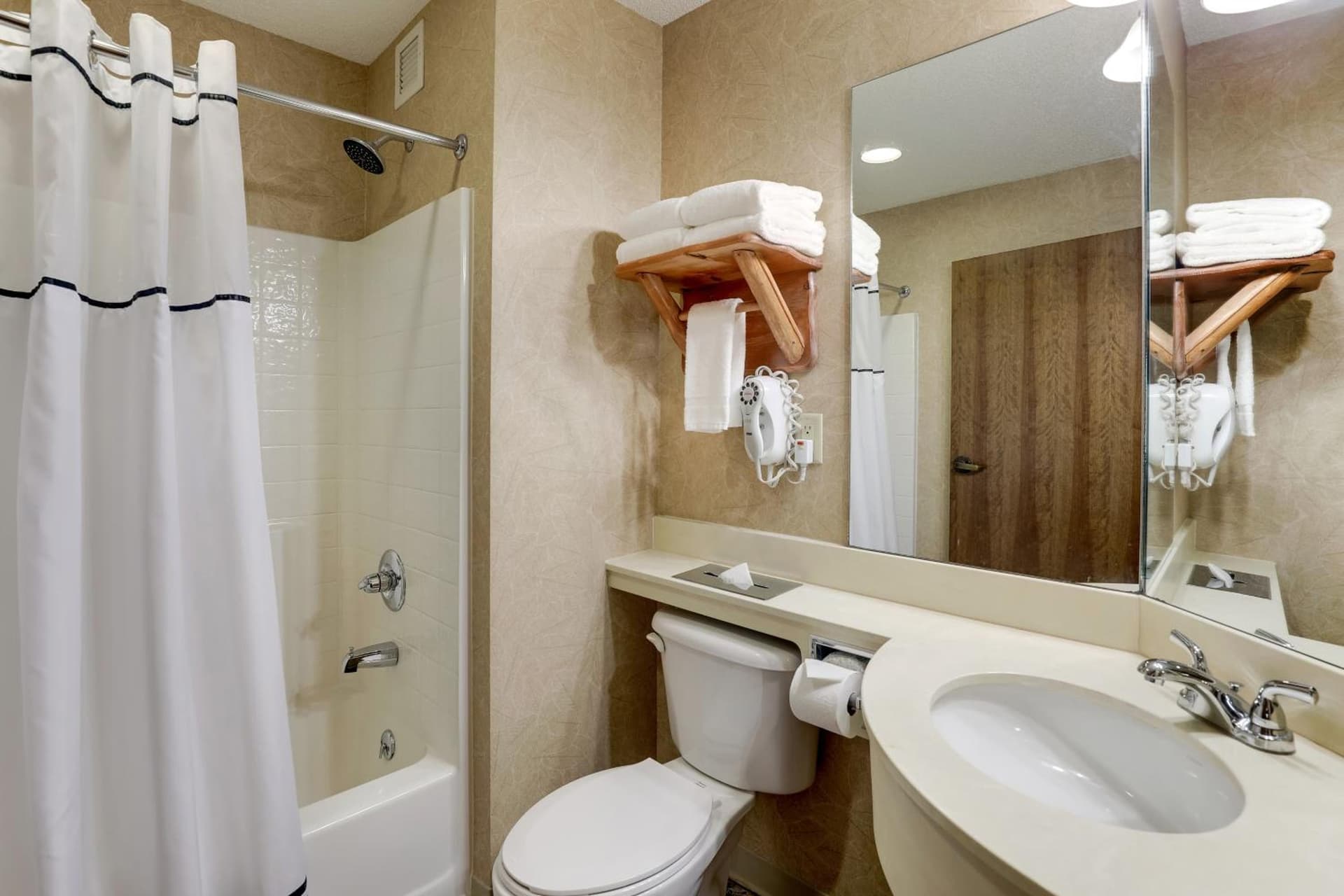 Stoney Creek Hotel Des Moines - Johnston gallery photo in Johnston, IA — image 25