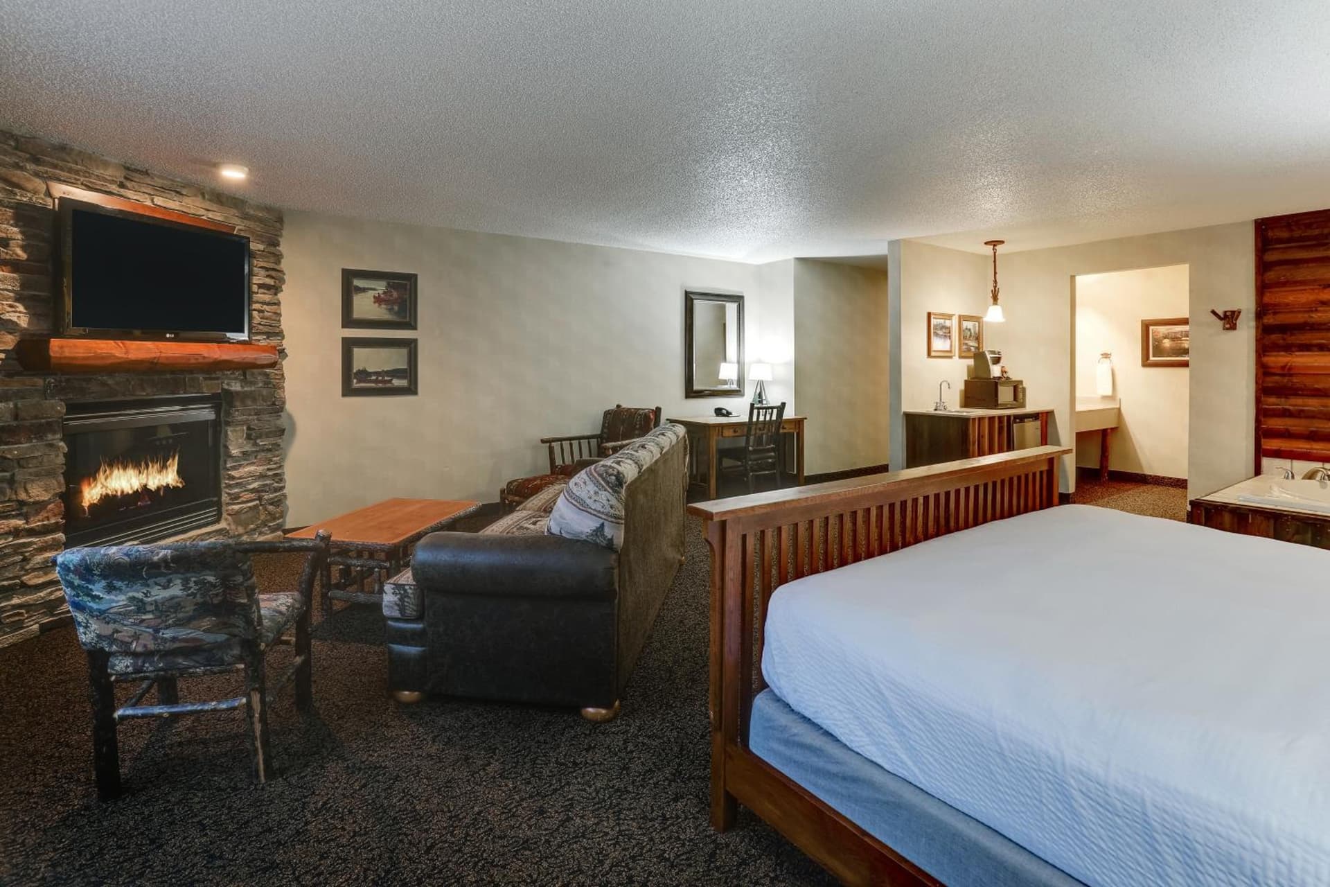 Stoney Creek Hotel Des Moines - Johnston interior in Johnston, IA — gallery photo 2