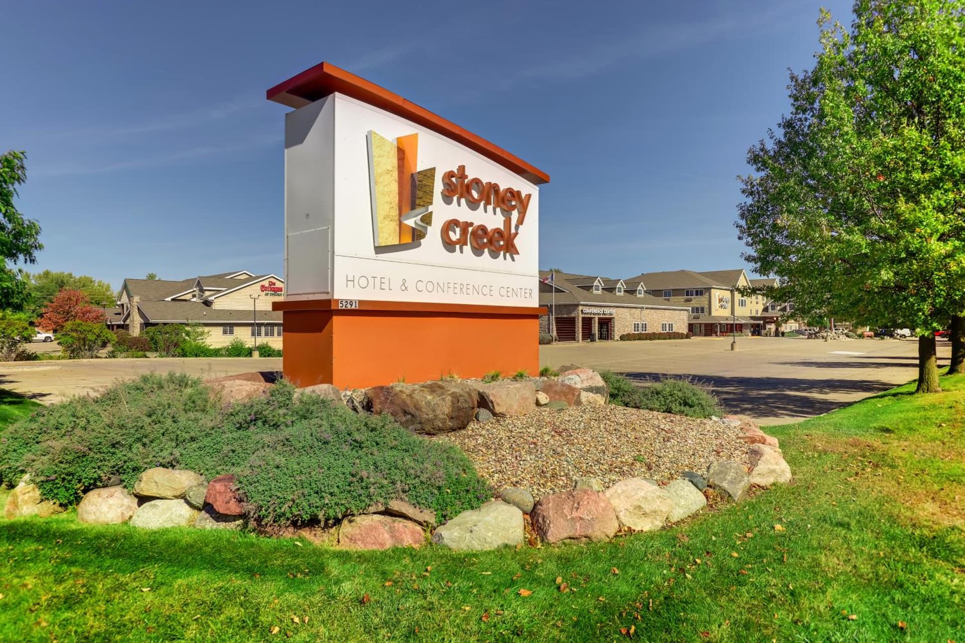 Stoney Creek Hotel Des Moines - Johnston property views in Johnston, IA — gallery photo 3