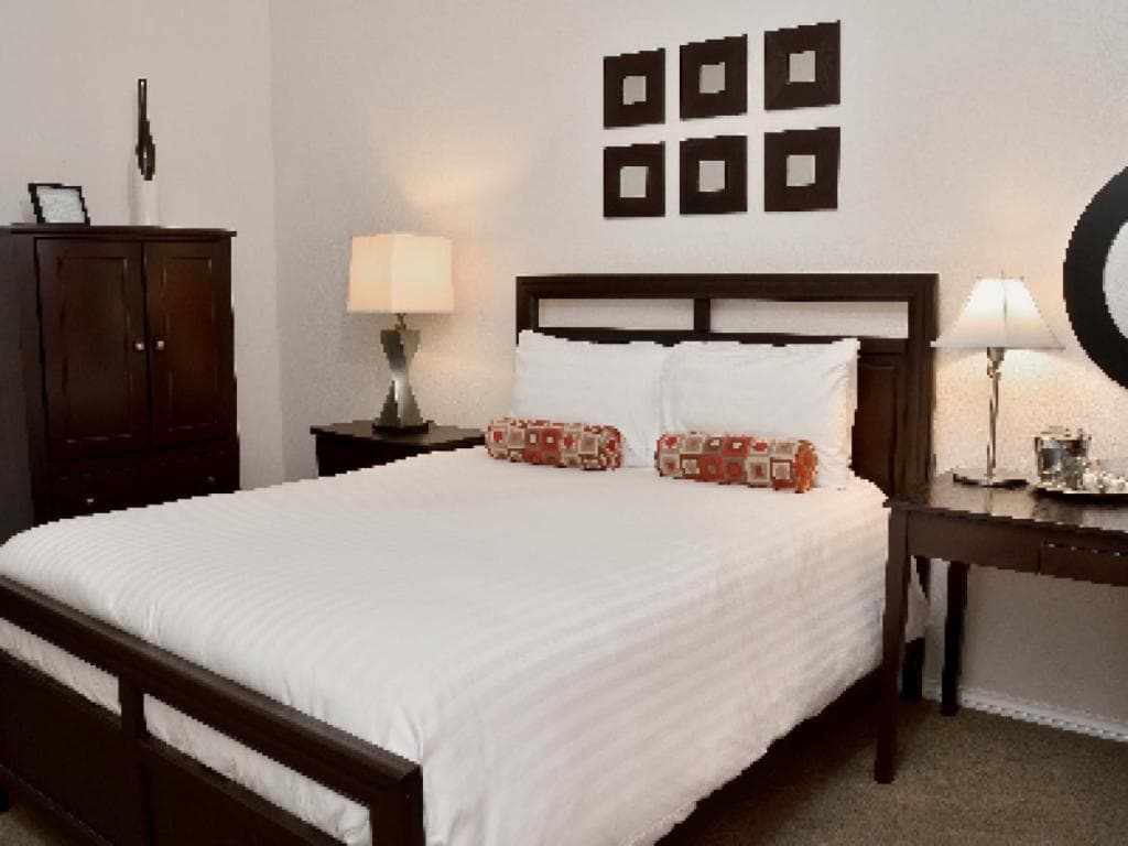 El Primero Boutique Hotel property views in Chula Vista, CA — gallery photo 3