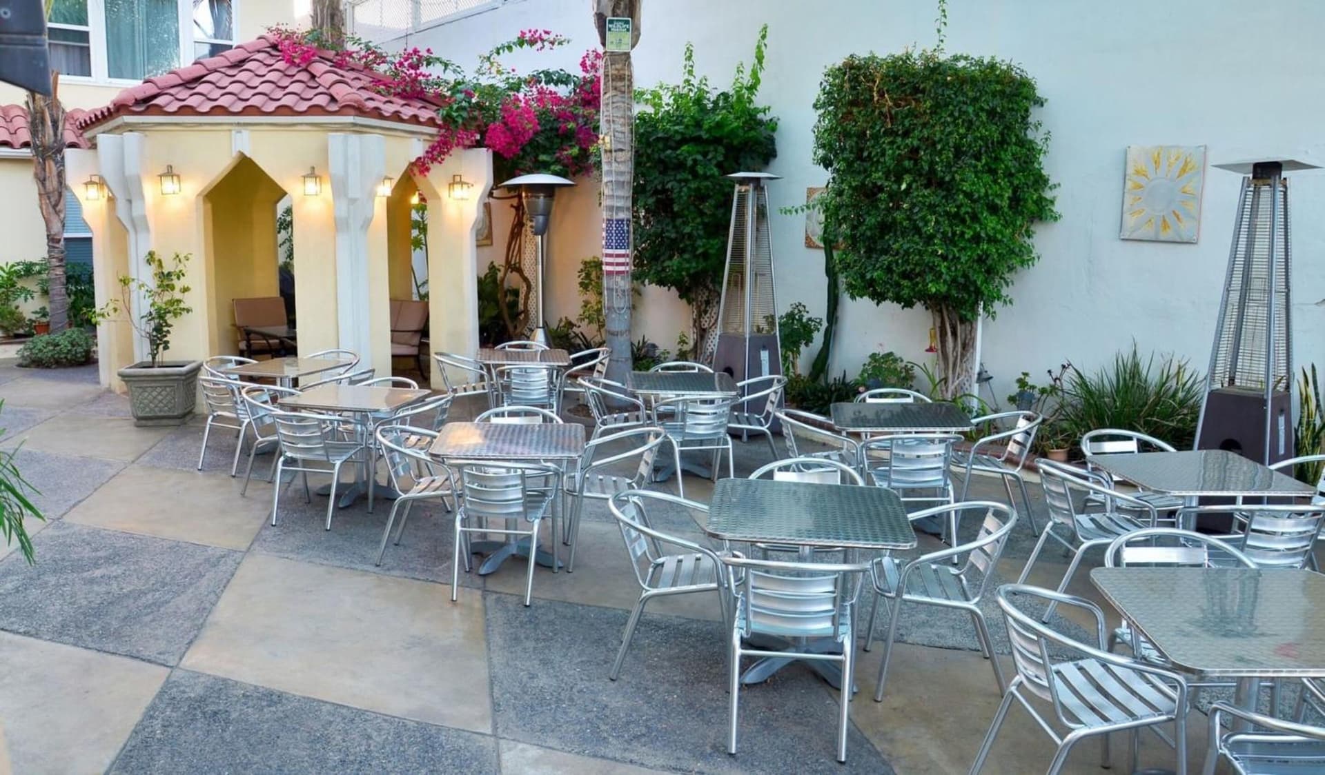 El Primero Boutique Hotel gallery photo in Chula Vista, CA — image 24