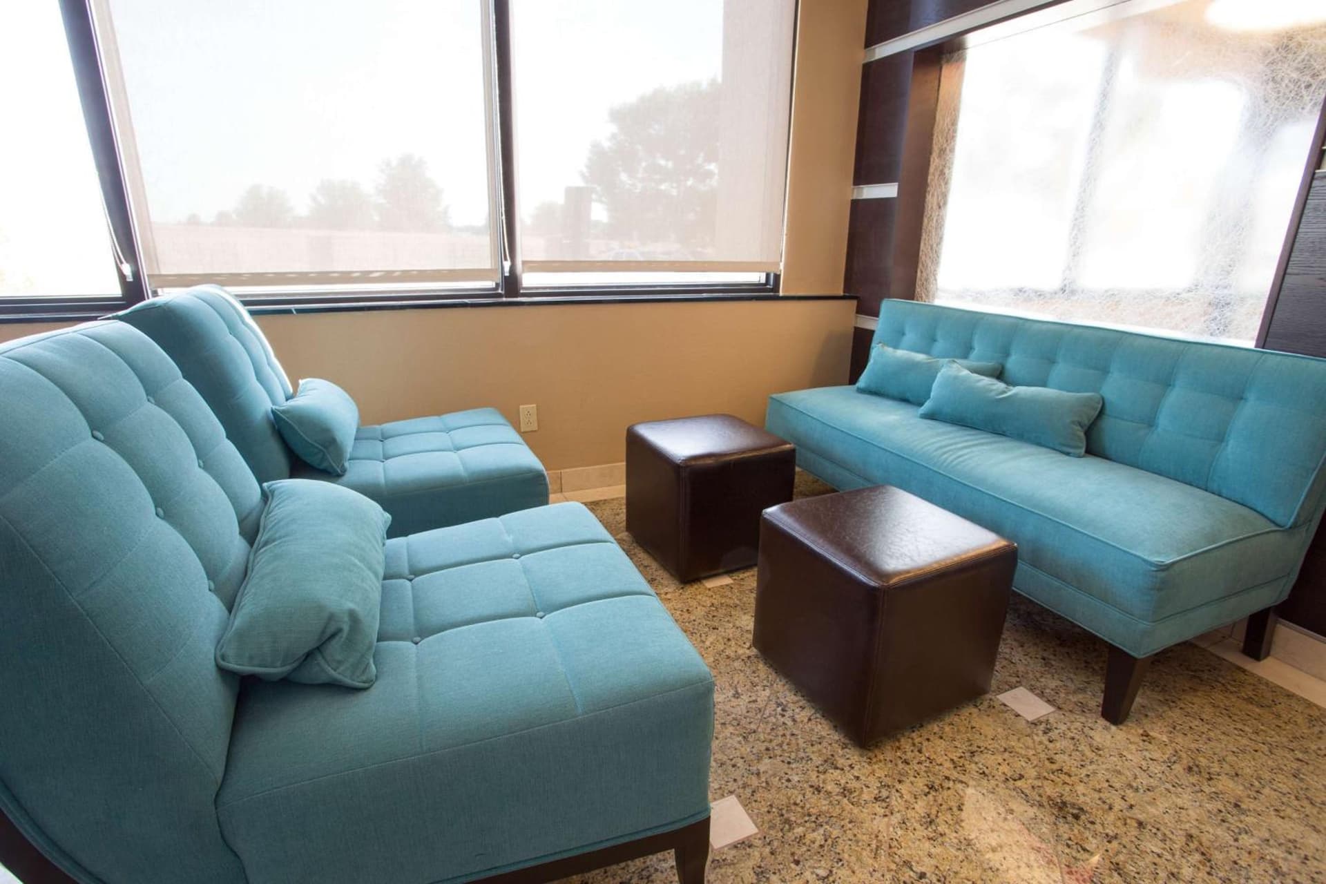 Drury Inn & Suites Champaign interior in Champaign, IL — gallery photo 2
