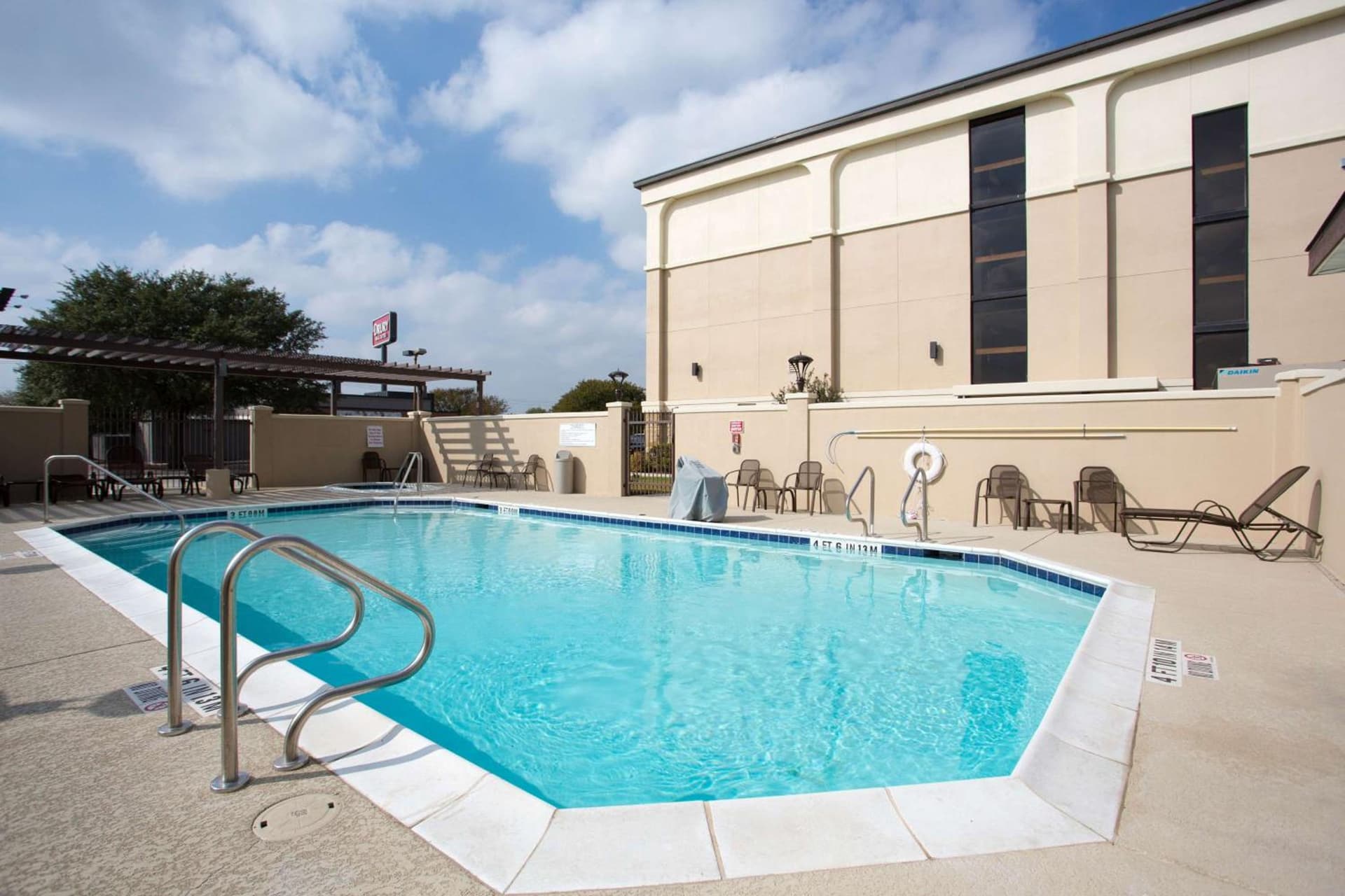 Drury Inn & Suites San Antonio Northeast gallery photo in San Antonio, TX — image 9