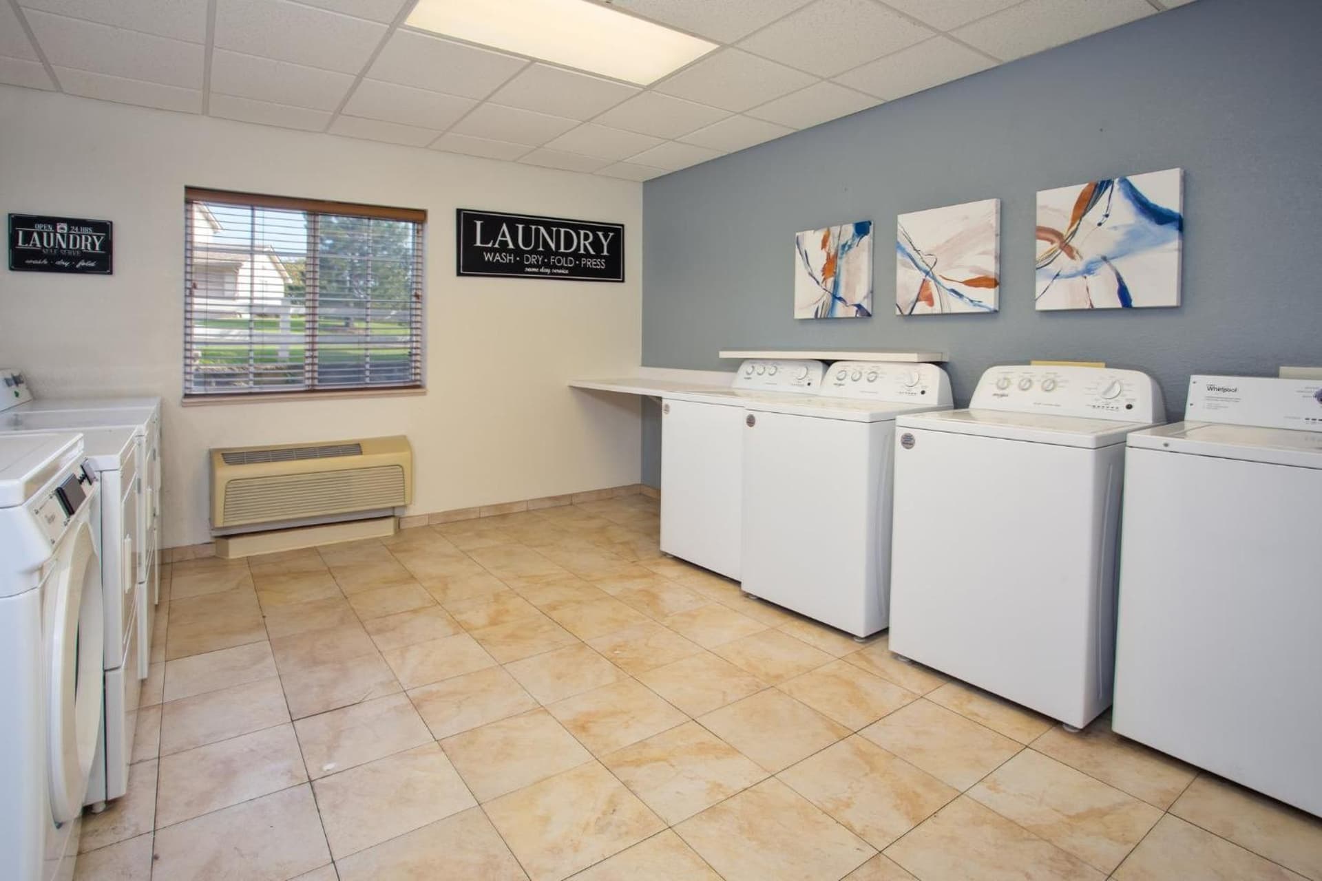 Candlewood Suites Kenosha - Pleasant Prairie by IHG gallery photo in Pleasant Prairie, WI — image 29