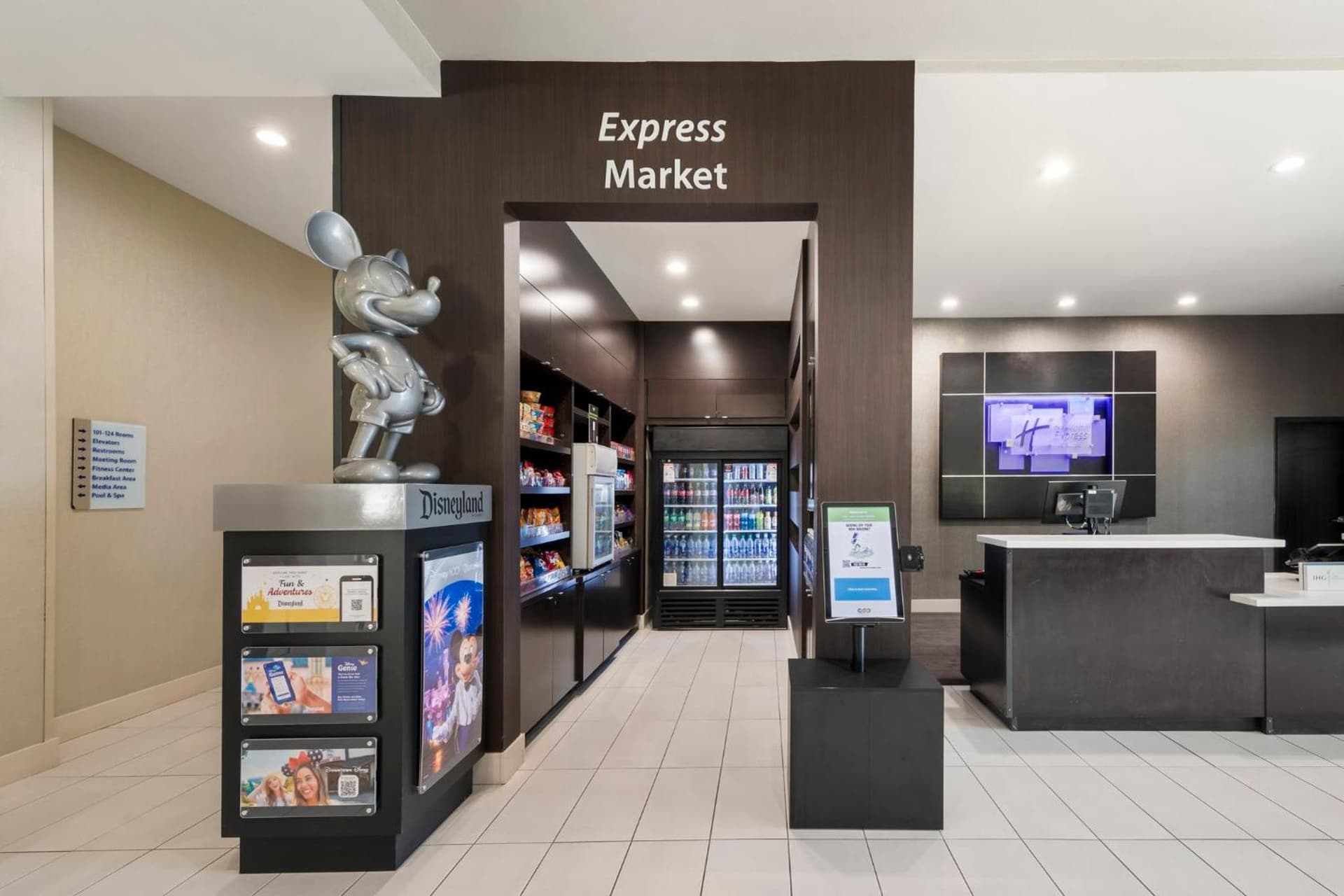 Holiday Inn Express & Suites Anaheim Resort Area by IHG gallery photo in Anaheim, CA — image 51