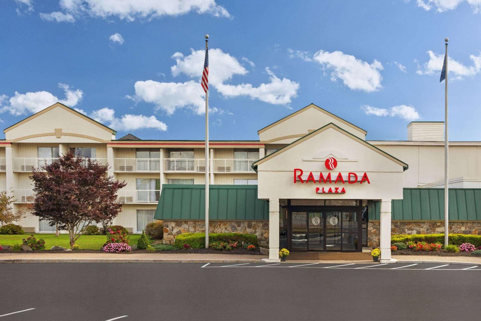 Ramada Plaza by Wyndham Portland gallery photo in Portland, ME — image 15