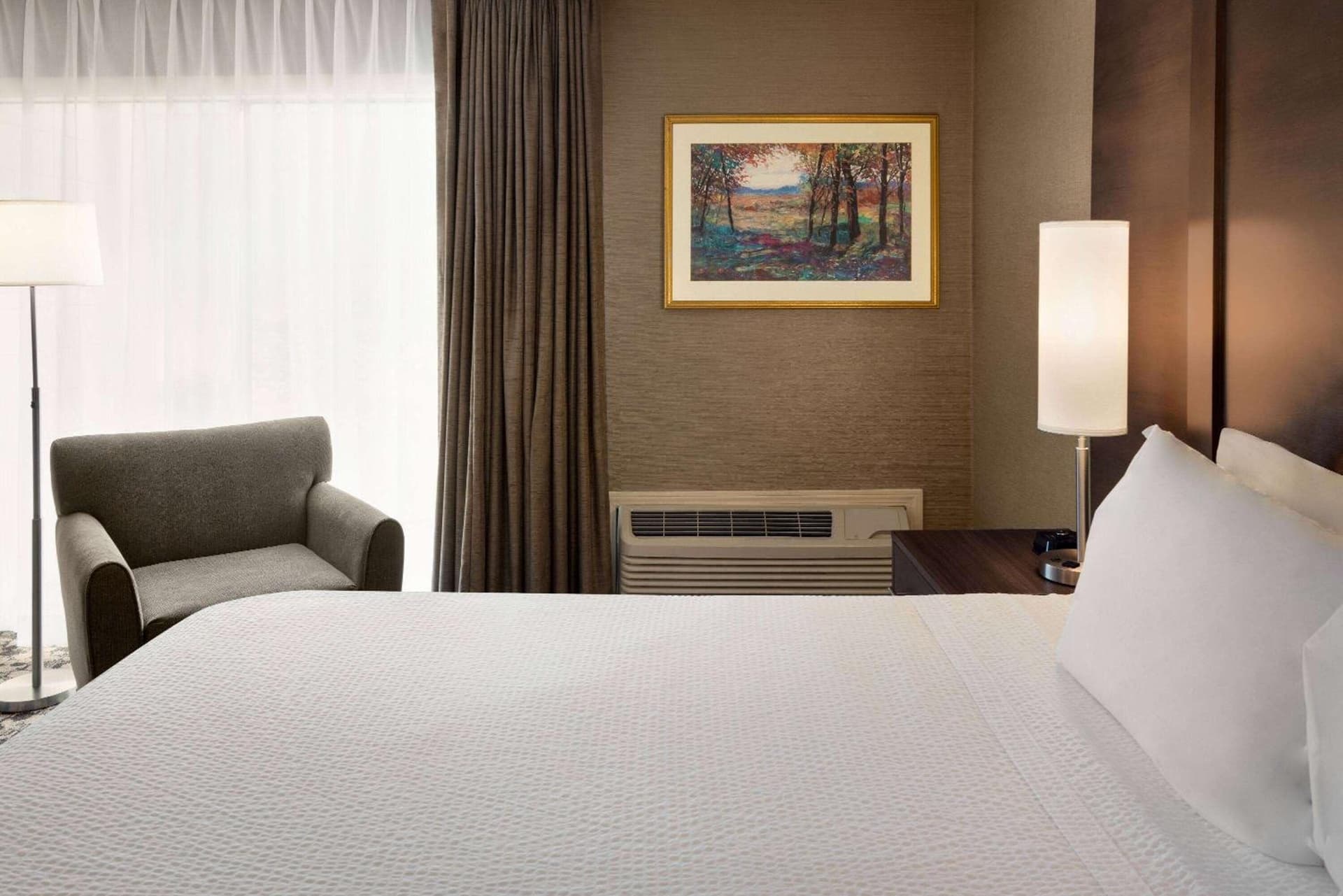 Ramada Plaza by Wyndham Portland gallery photo in Portland, ME — image 22