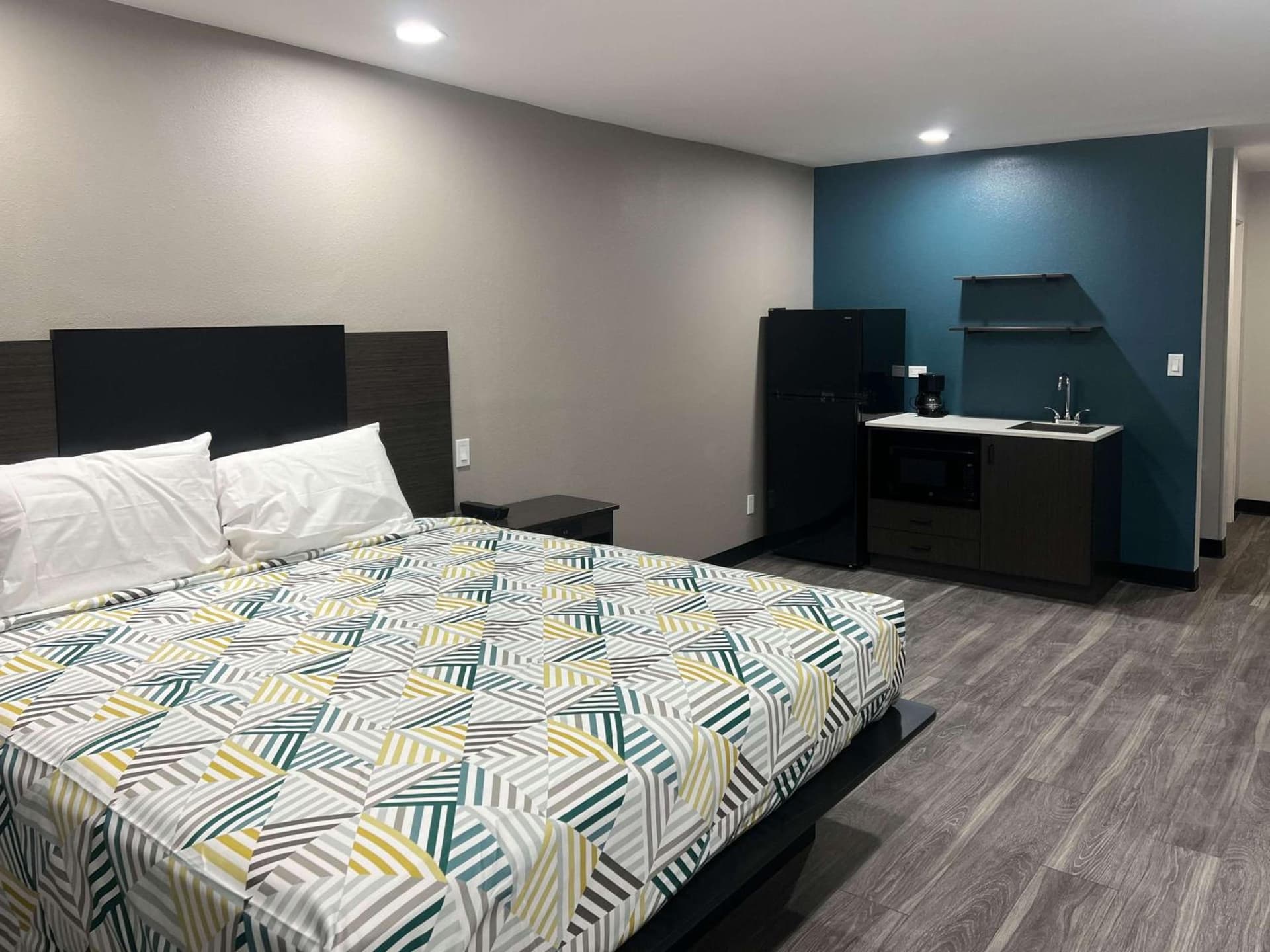 Studio 6 Oklahoma City - Moore Norman property views in Oklahoma City, OK — gallery photo 3