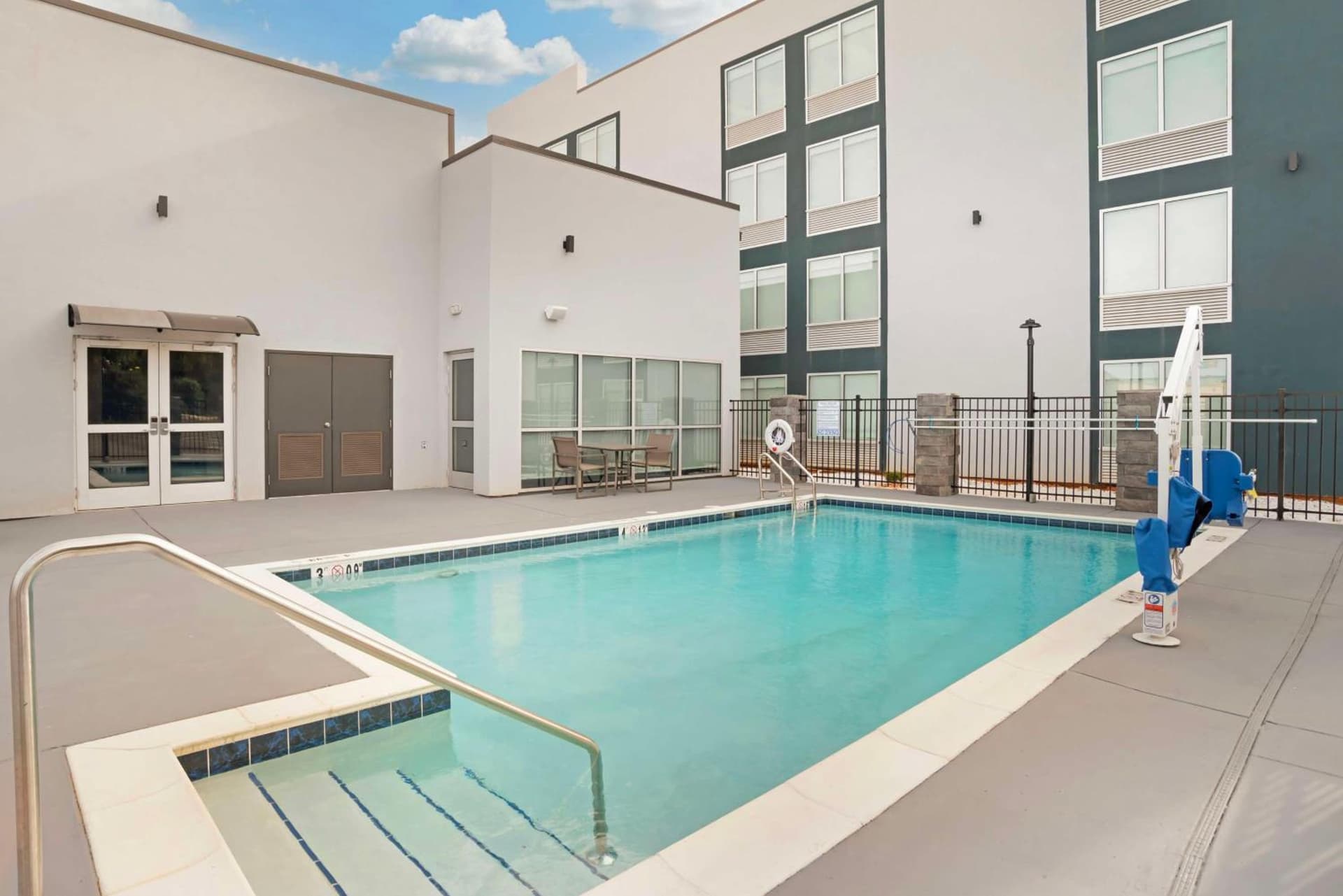 Best Western Plus Mobile Inn and Suites gallery photo in Mobile, AL — image 34