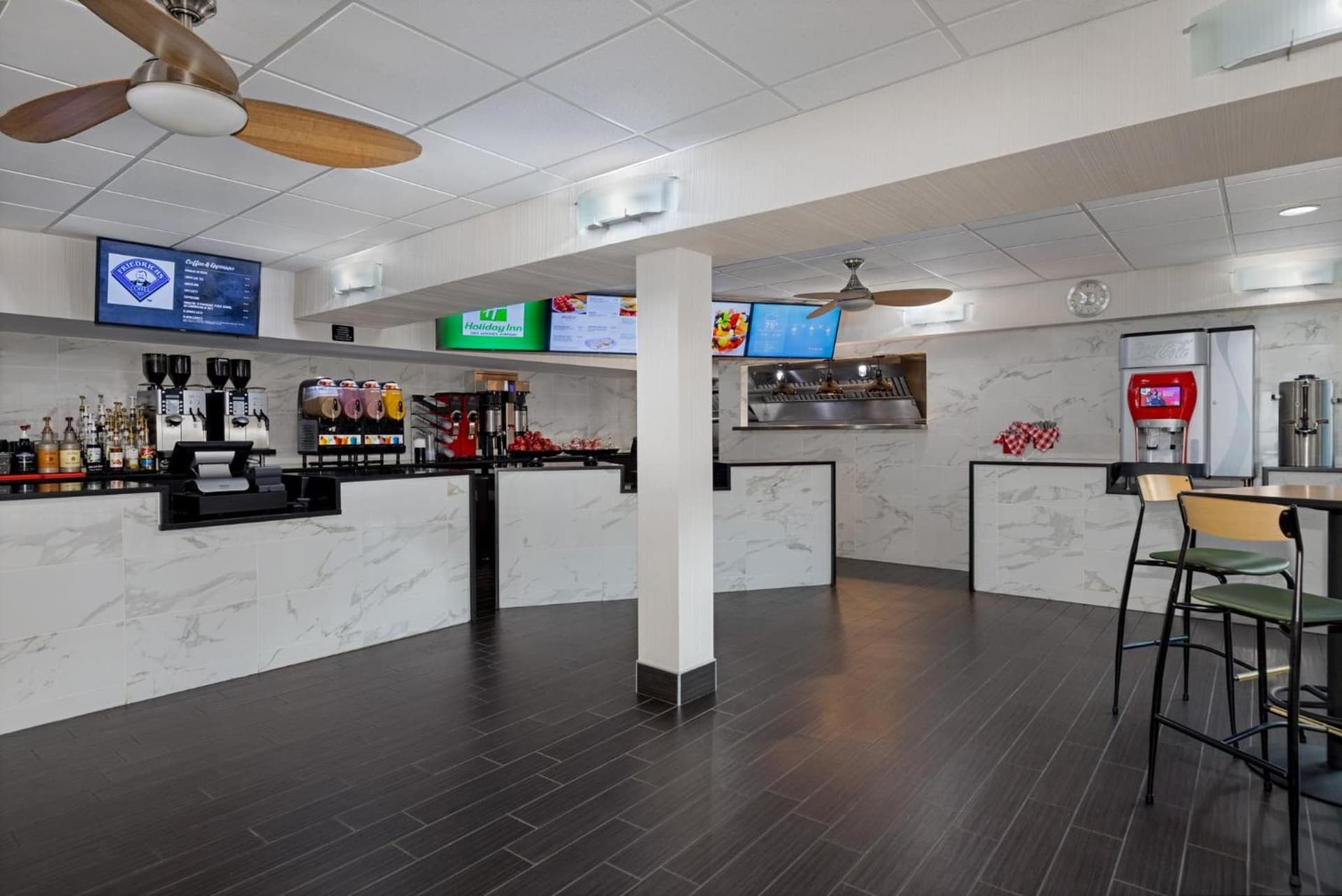 Holiday Inn Des Moines-Airport Conf Center by IHG gallery photo in Des Moines, IA — image 62
