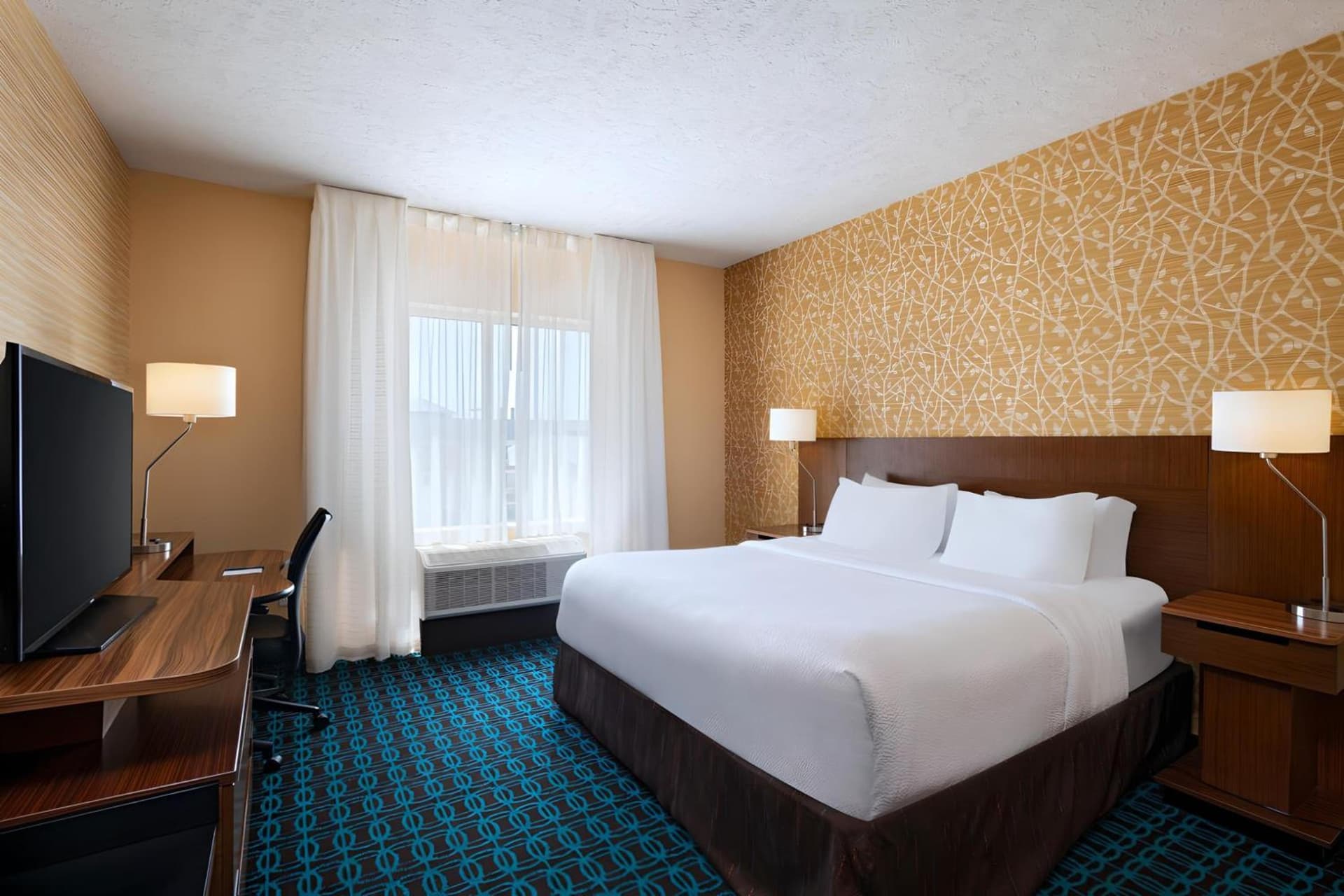 Fairfield Inn & Suites by Marriott Lincoln Airport property views in Lincoln, NE — gallery photo 3