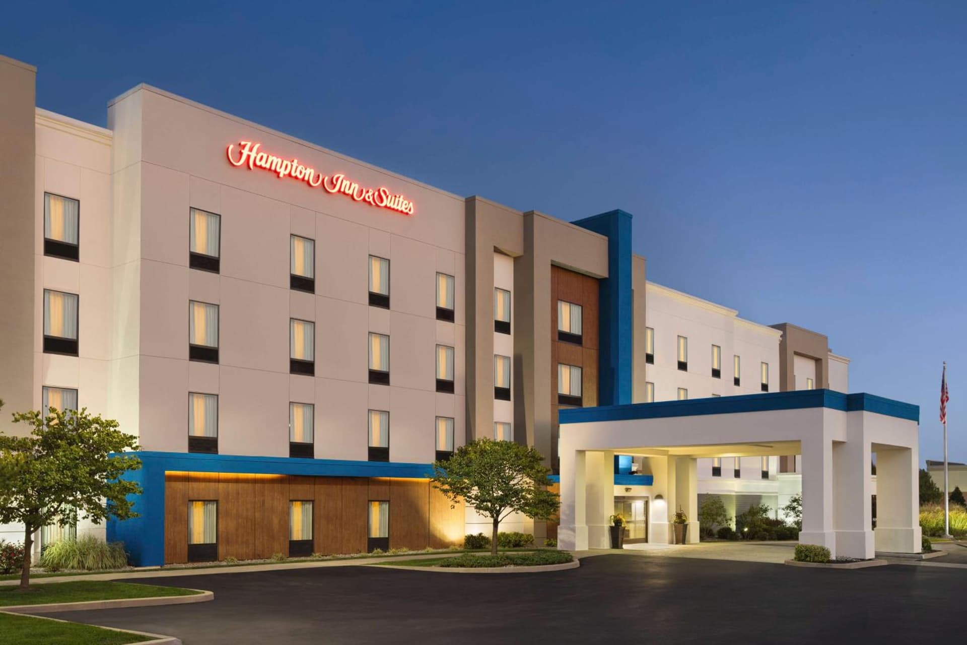 Hampton Inn & Suites York South property views in York, PA — gallery photo 3