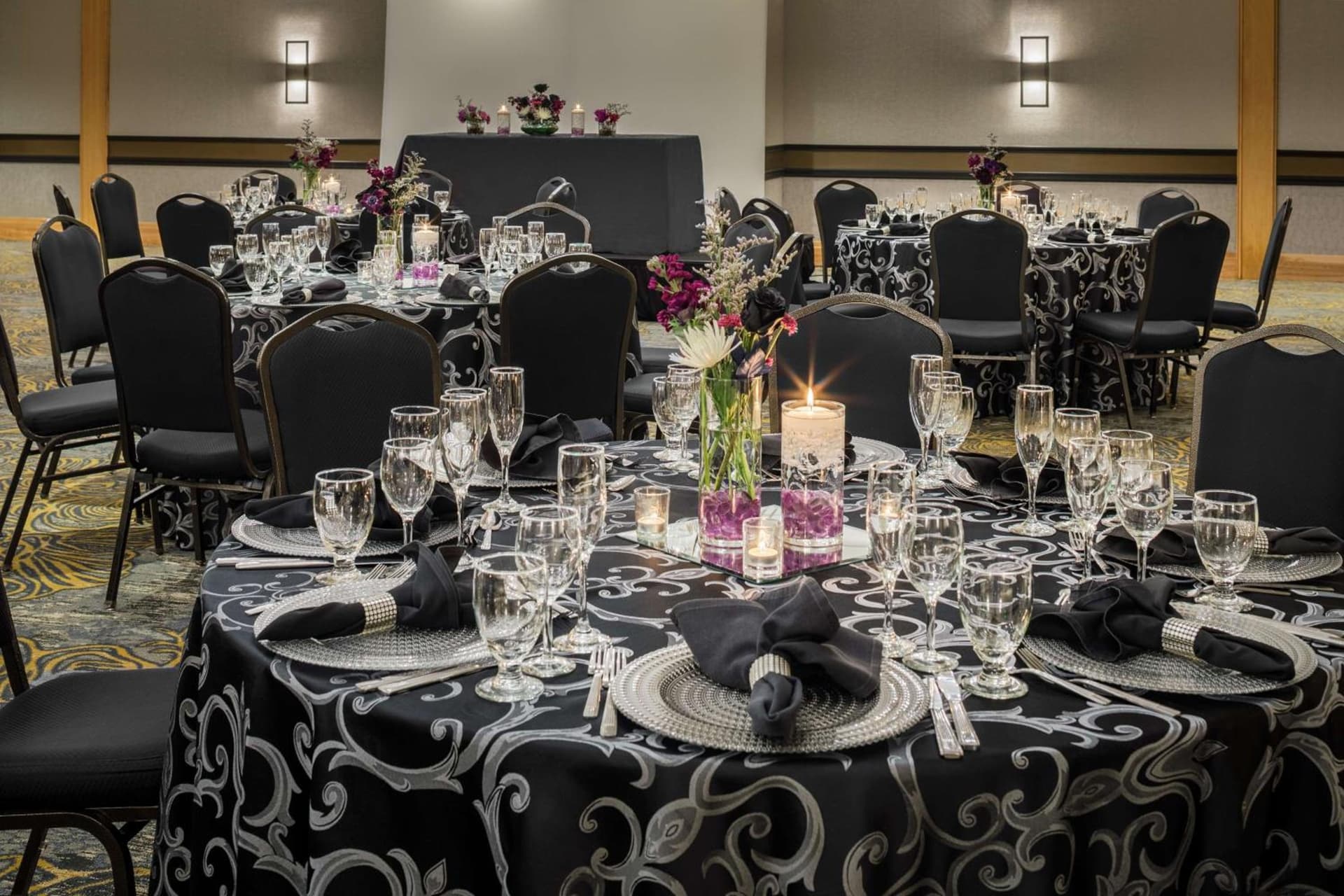 DoubleTree by Hilton Hotel Denver gallery photo in Denver, CO — image 18