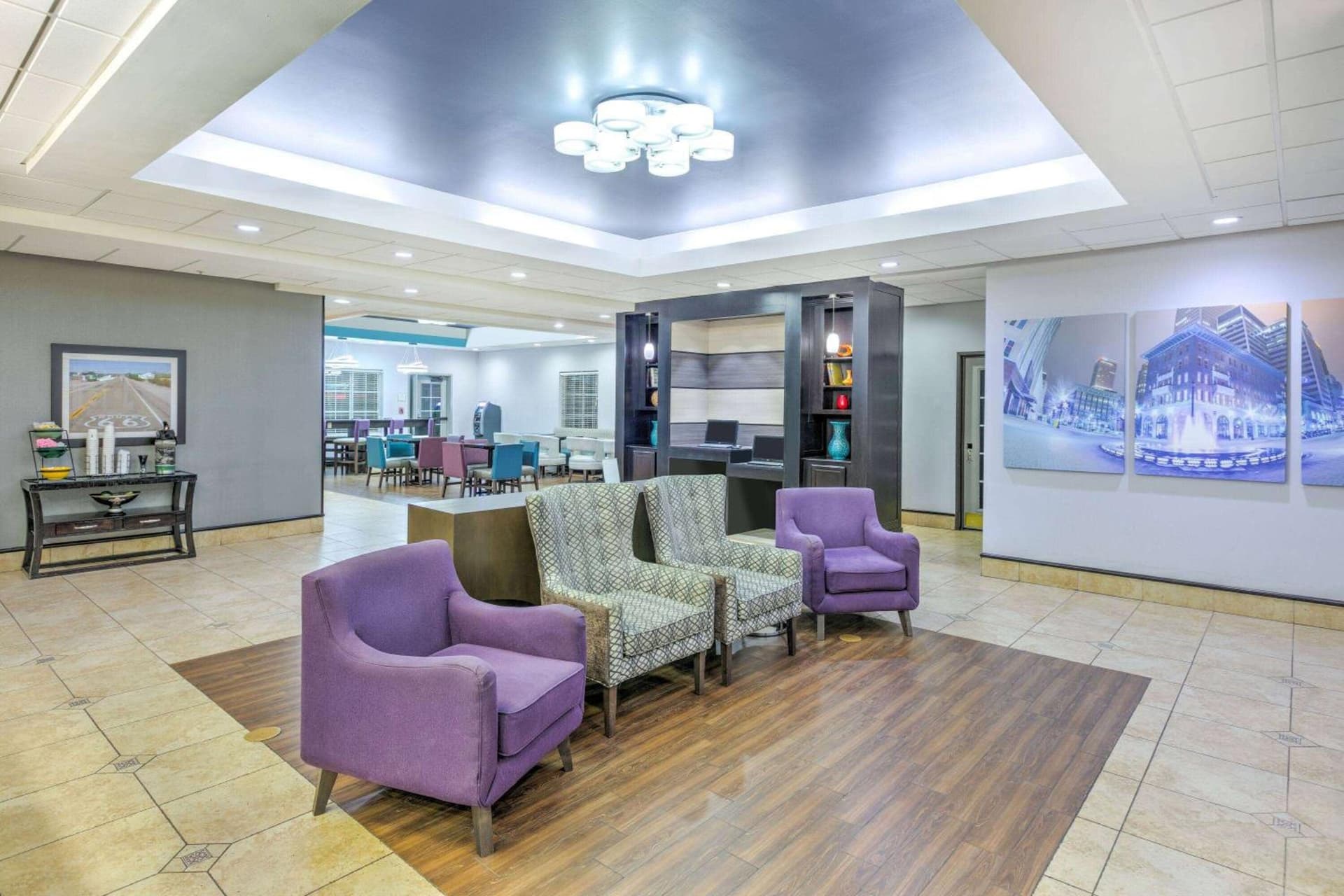 La Quinta by Wyndham Tulsa Airport / Expo Square gallery photo in Tulsa, OK — image 25