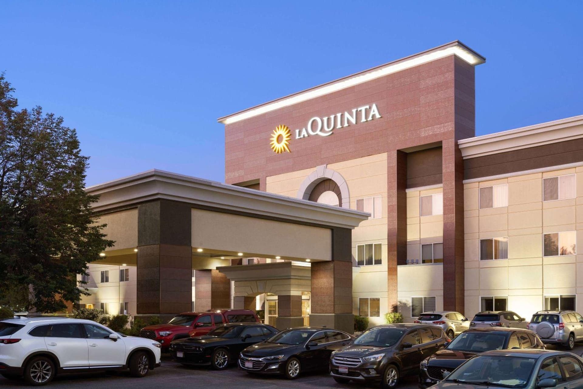 La Quinta by Wyndham Idaho Falls/Ammon interior in Idaho Falls, ID — gallery photo 2