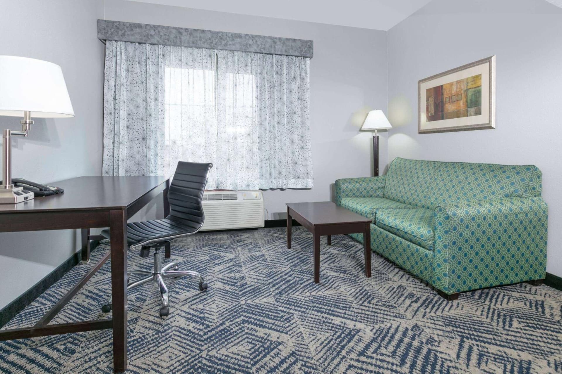 La Quinta by Wyndham Tulsa Airport / Expo Square gallery photo in Tulsa, OK — image 39