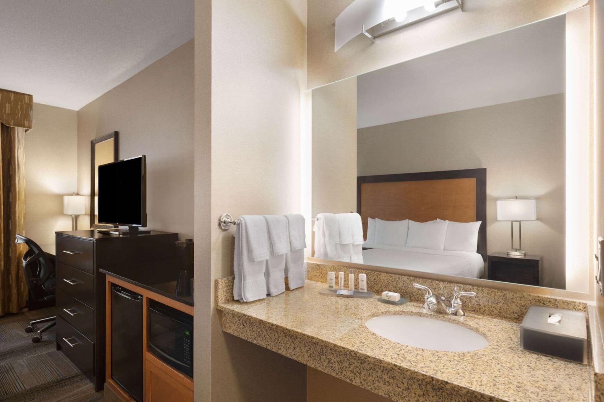 La Quinta by Wyndham Idaho Falls/Ammon gallery photo in Idaho Falls, ID — image 28