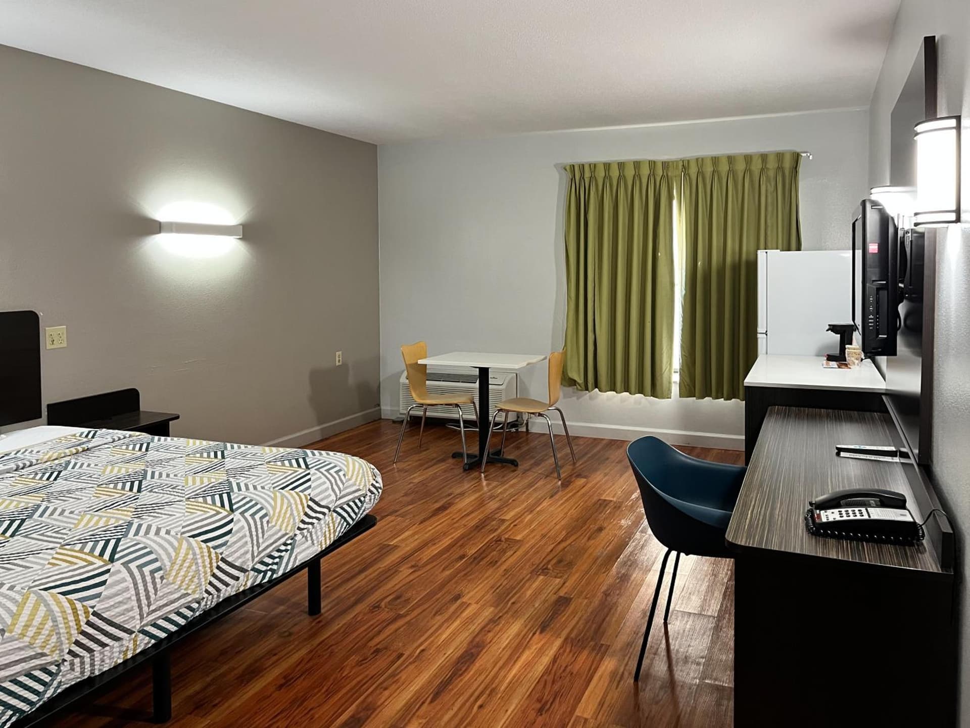 Studio 6 Suites Springfield, OH gallery photo in Springfield, OH — image 9