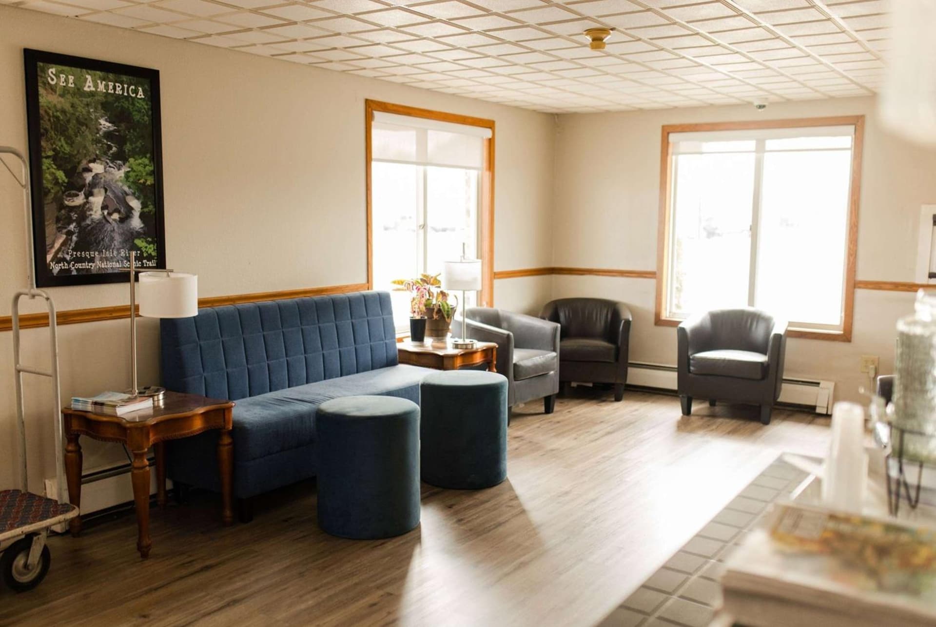 Travelodge by Wyndham Escanaba property views in Escanaba, MI — gallery photo 3