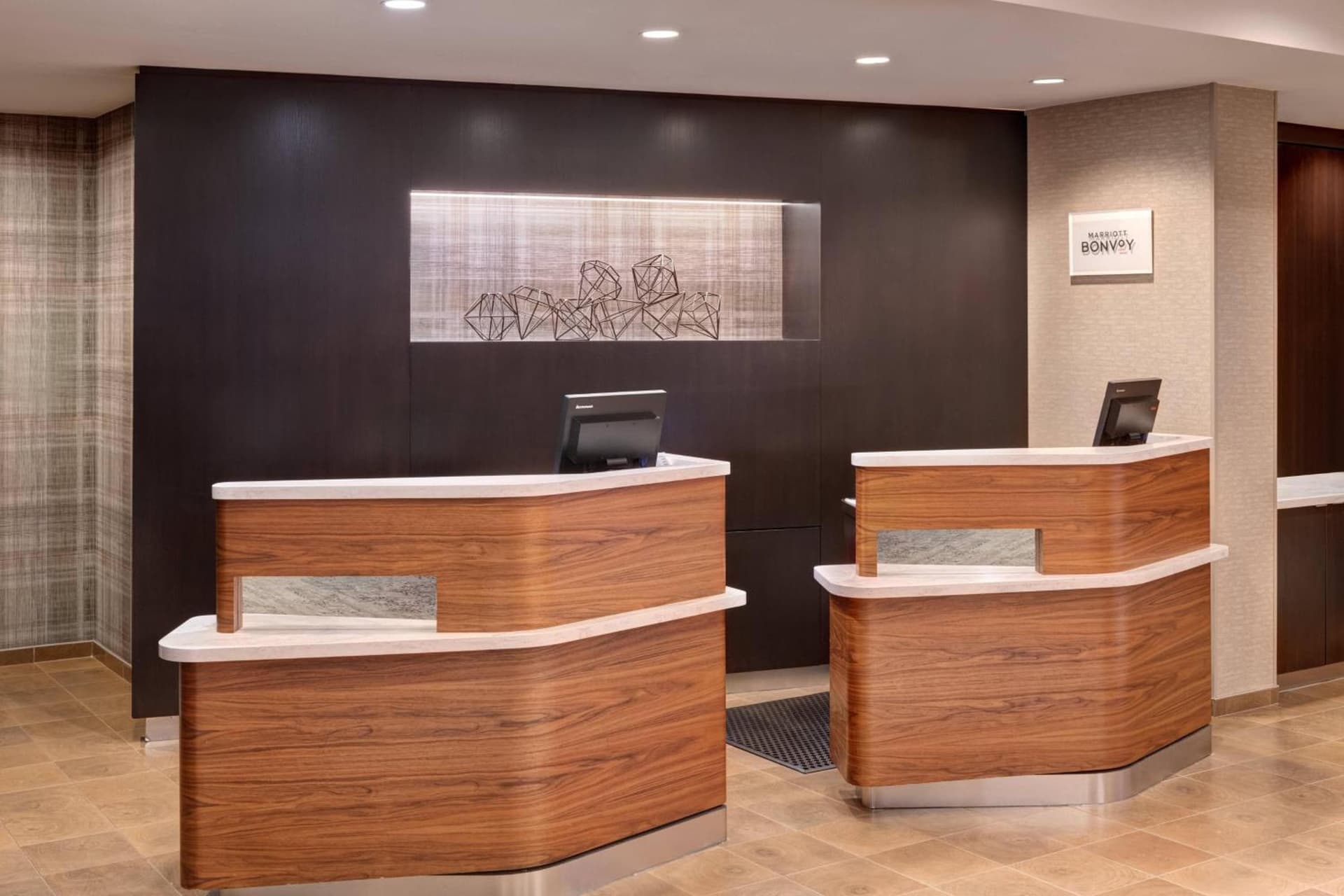 Courtyard by Marriott Pittsburgh Washington Meadow Lands property views in Washington, PA — gallery photo 3