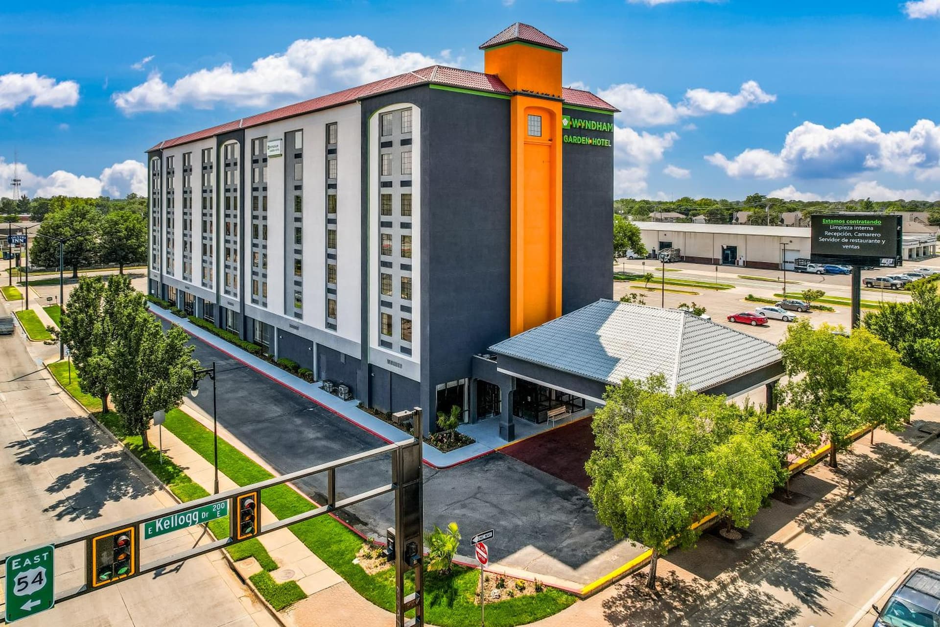 Wyndham Garden Wichita Downtown gallery photo in Wichita, KS — image 51