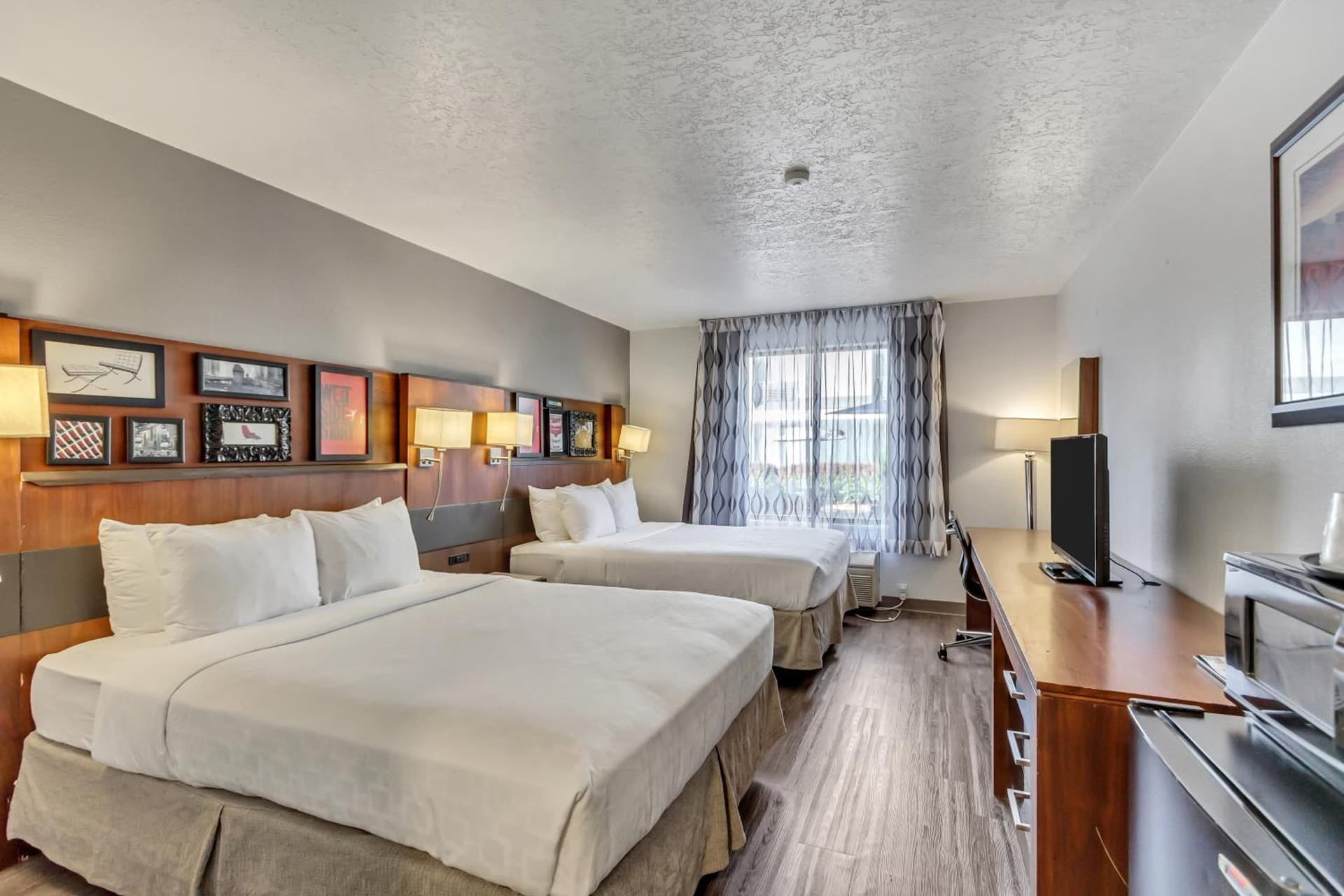 Clarion Inn Salt Lake City Airport interior in Salt Lake City, UT — gallery photo 2