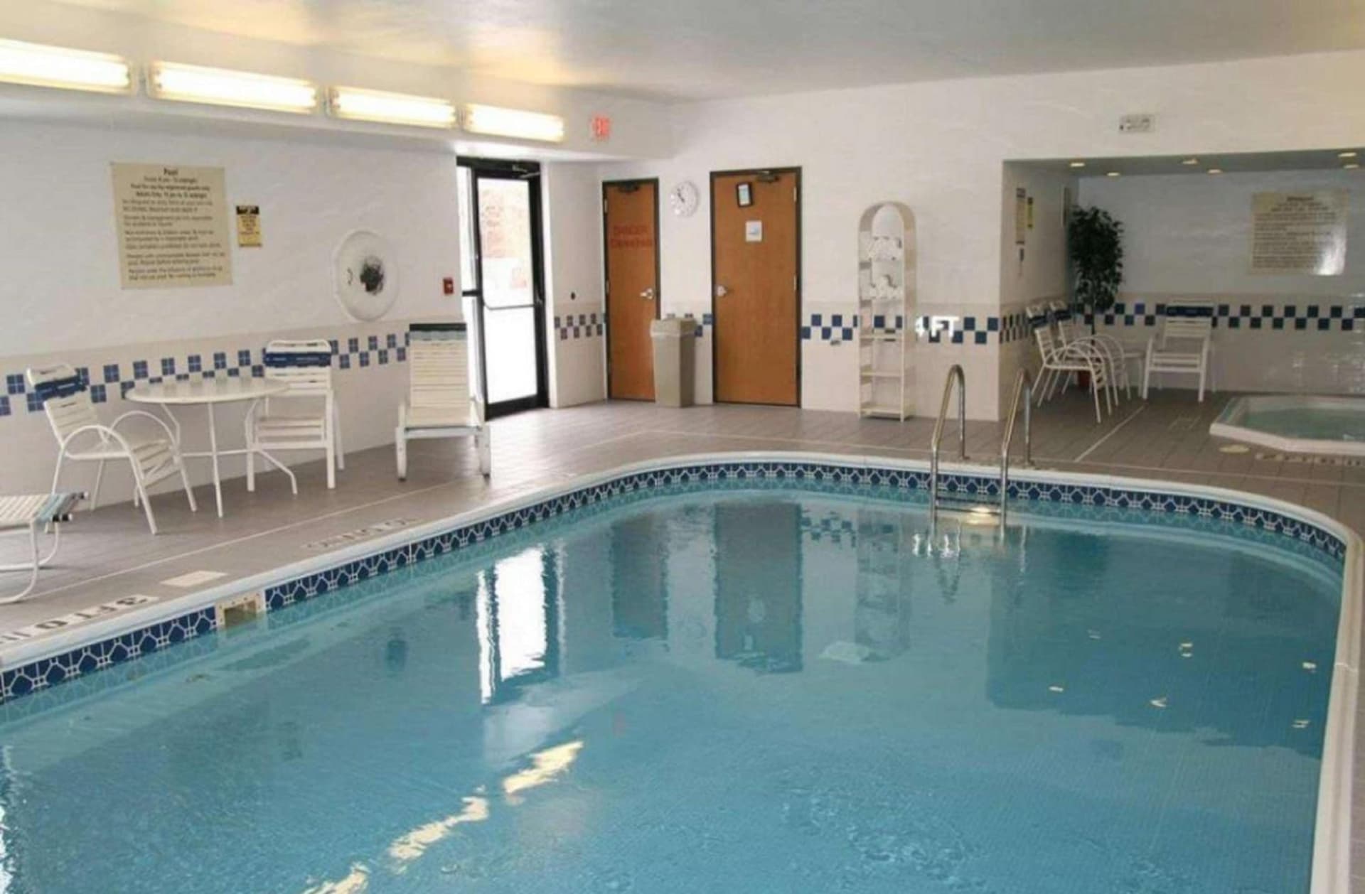 Hampton Inn Chicago-Tinley Park gallery photo in Tinley Park, IL — image 18