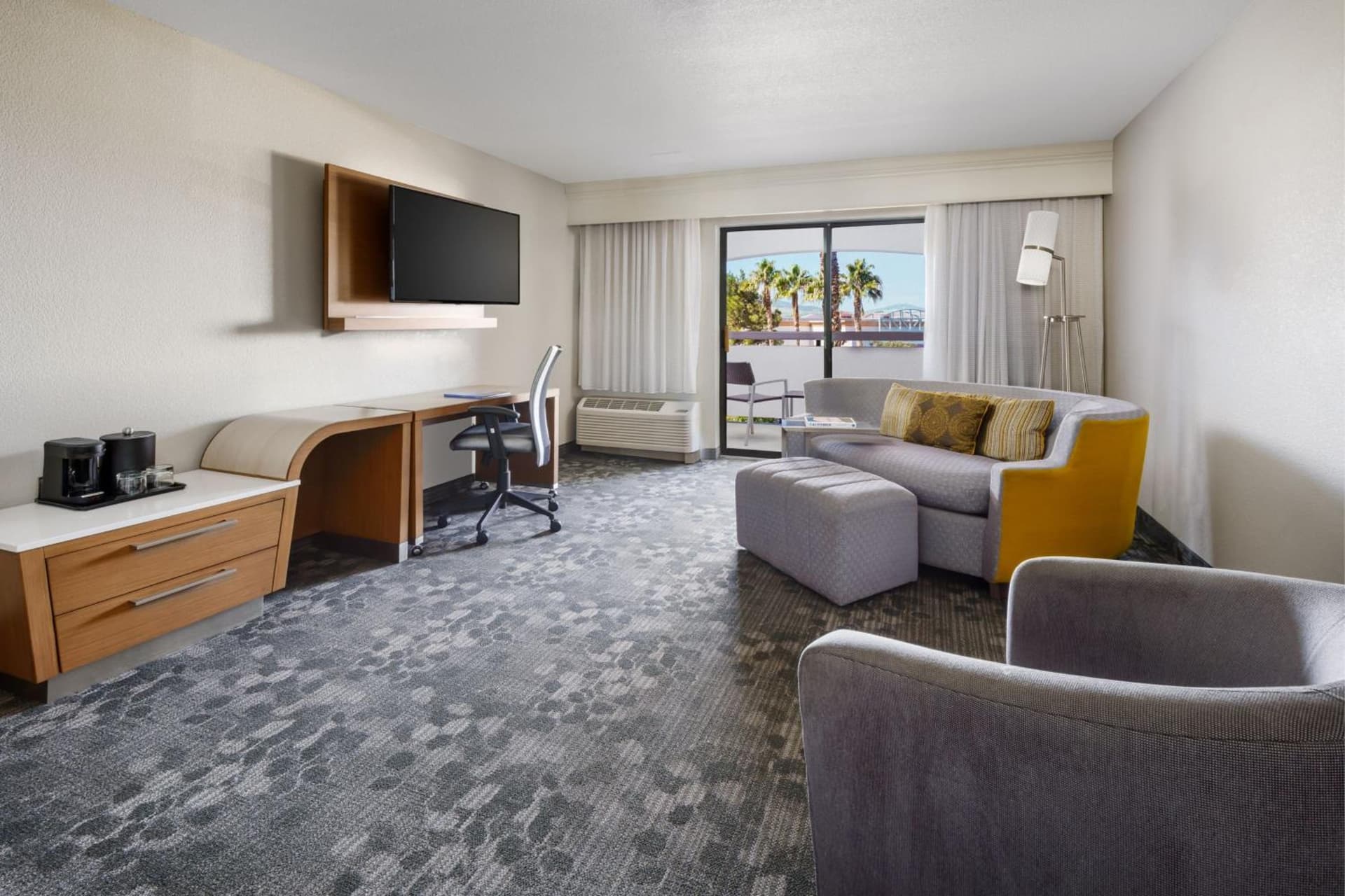 Courtyard by Marriott Palmdale gallery photo in Palmdale, CA — image 41