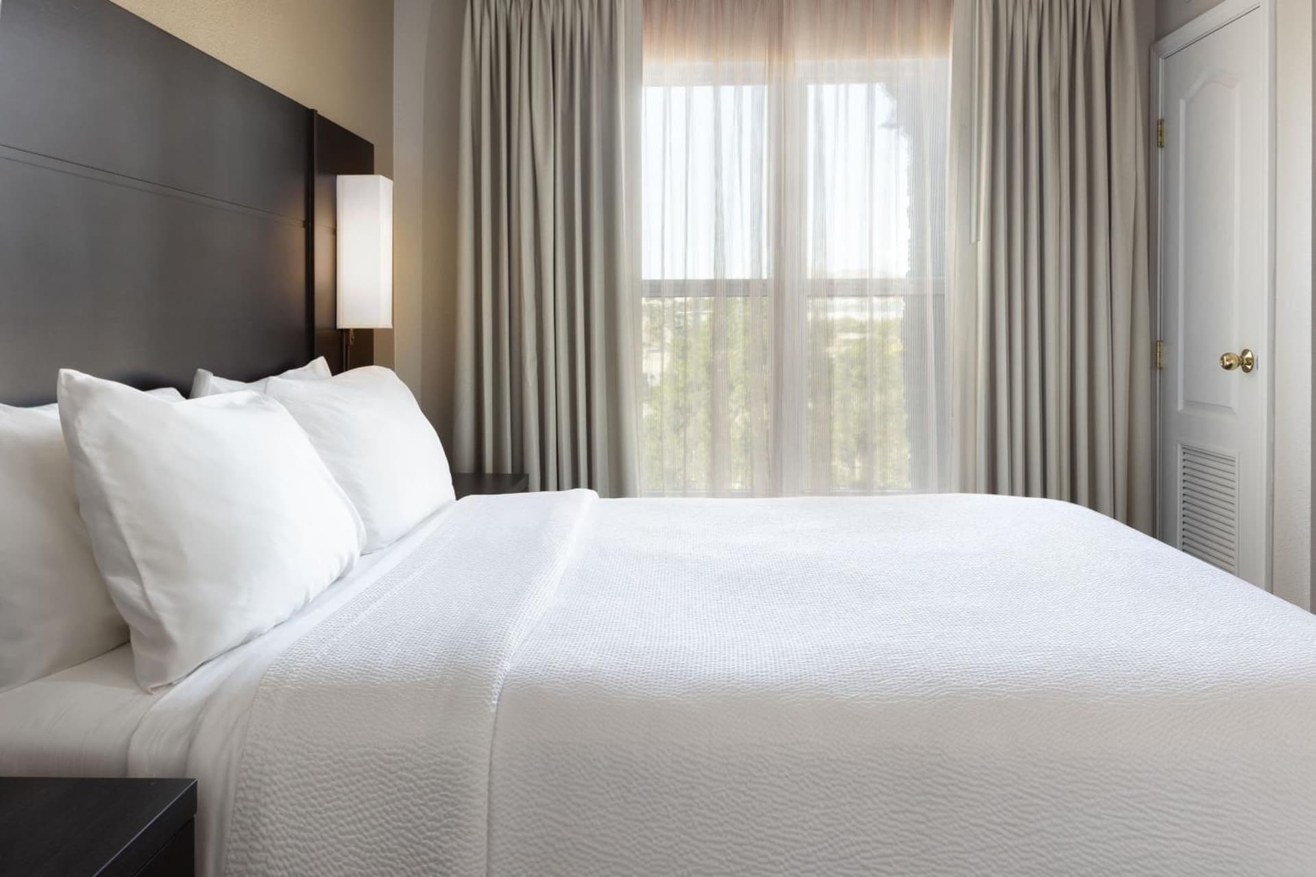 Residence Inn by Marriott Corona Riverside gallery photo in Corona, CA — image 15