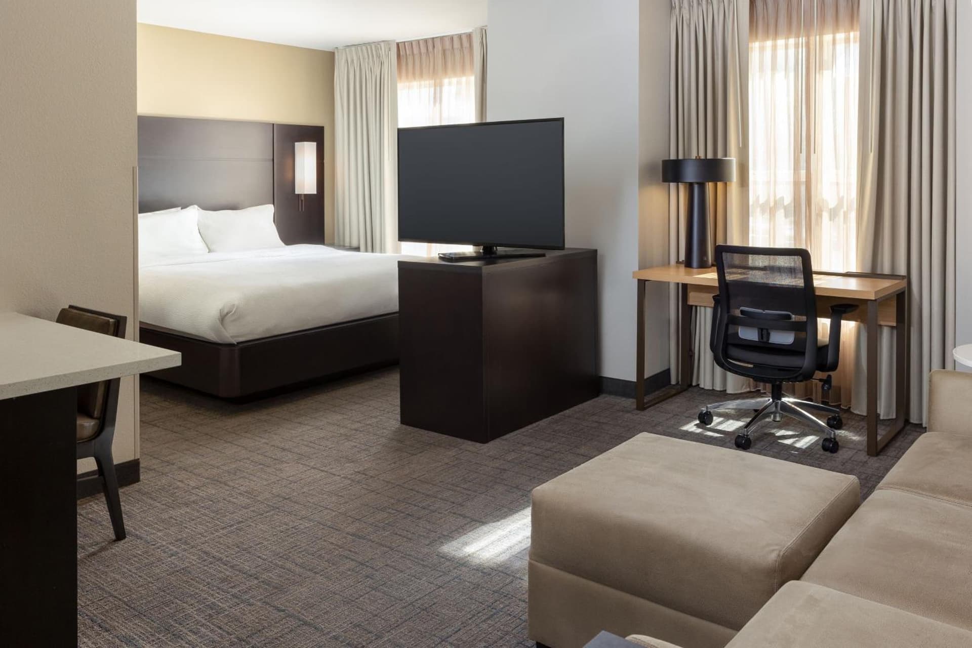 Residence Inn by Marriott Corona Riverside gallery photo in Corona, CA — image 19