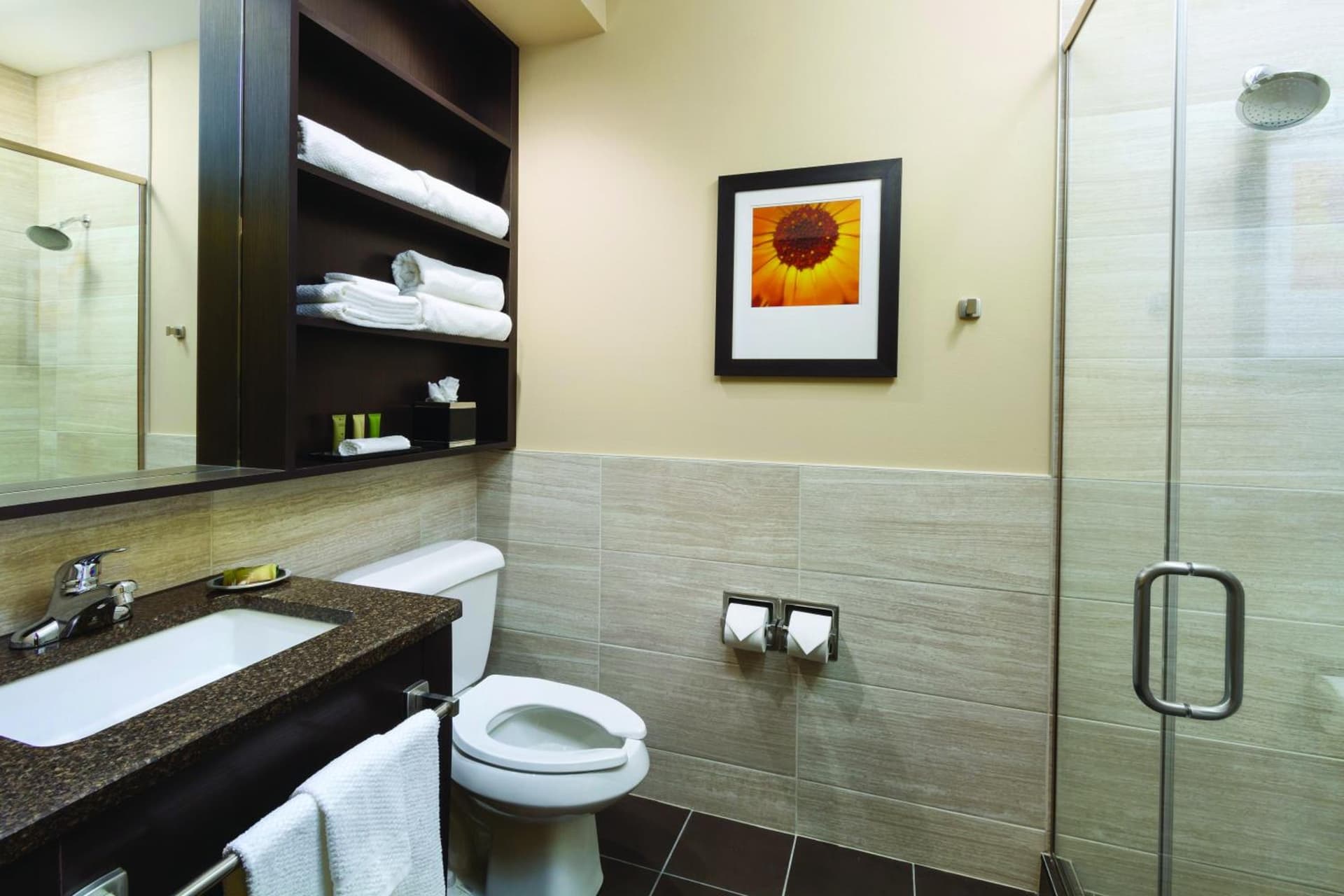 AeroStay gallery photo in Sioux Falls, SD — image 21