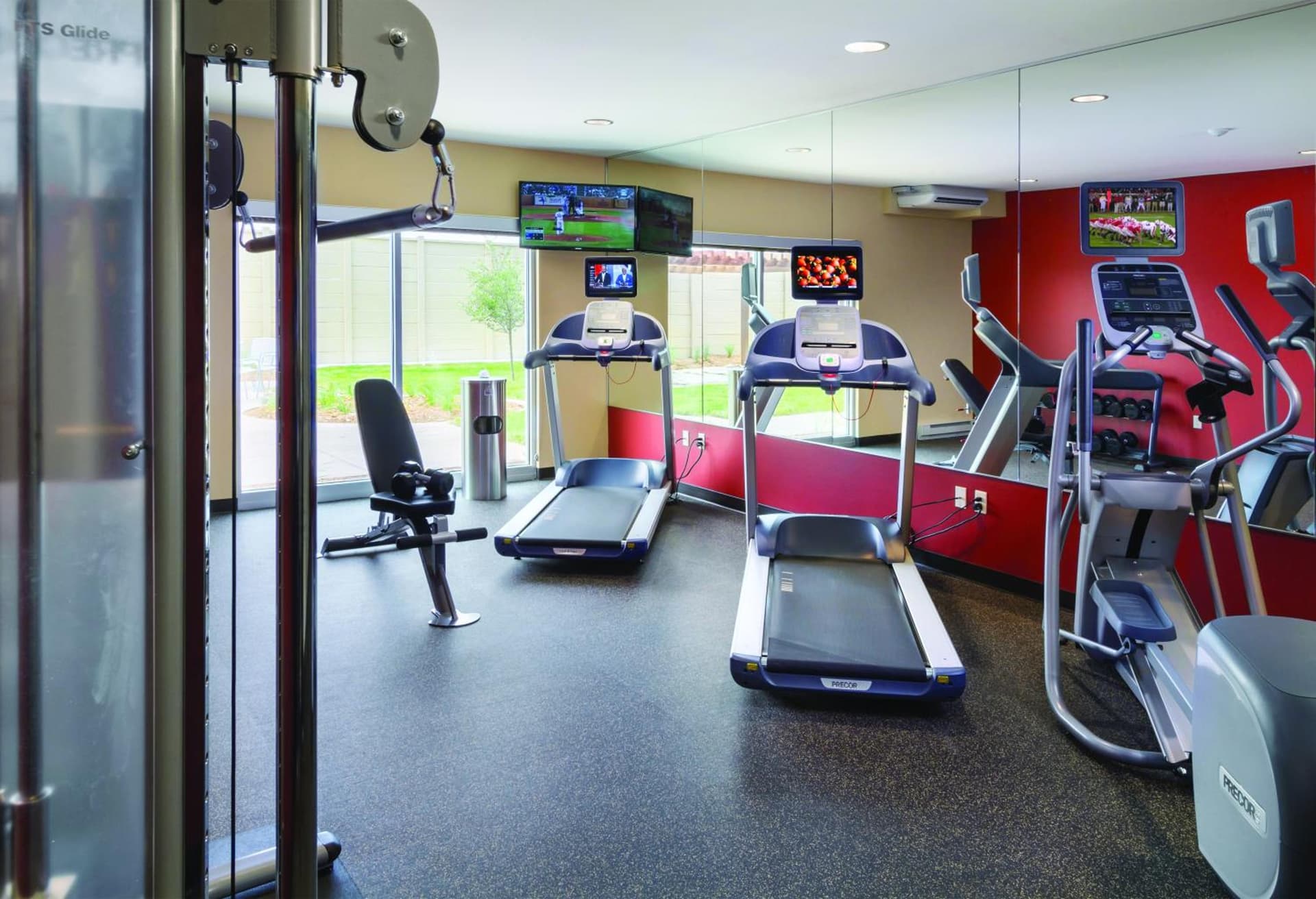 AeroStay gallery photo in Sioux Falls, SD — image 14