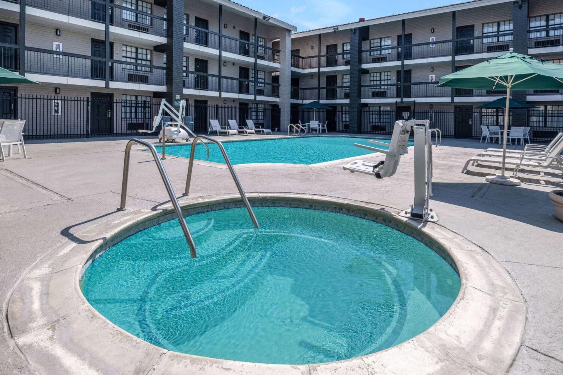 La Quinta Inn by Wyndham Sacramento North gallery photo in Sacramento, CA — image 21