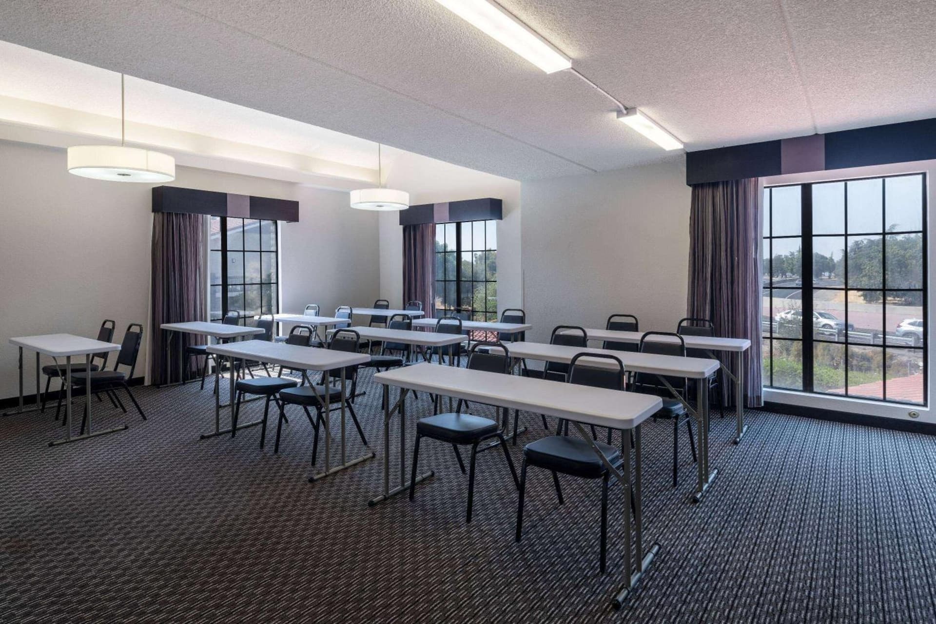 La Quinta Inn by Wyndham Sacramento North gallery photo in Sacramento, CA — image 7