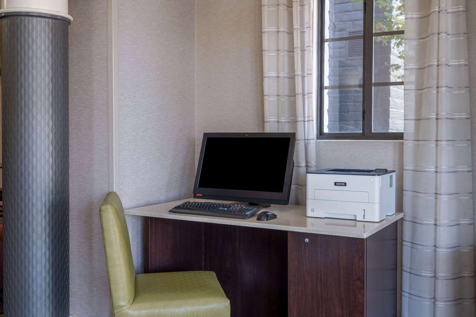 La Quinta Inn by Wyndham Sacramento North gallery photo in Sacramento, CA — image 22