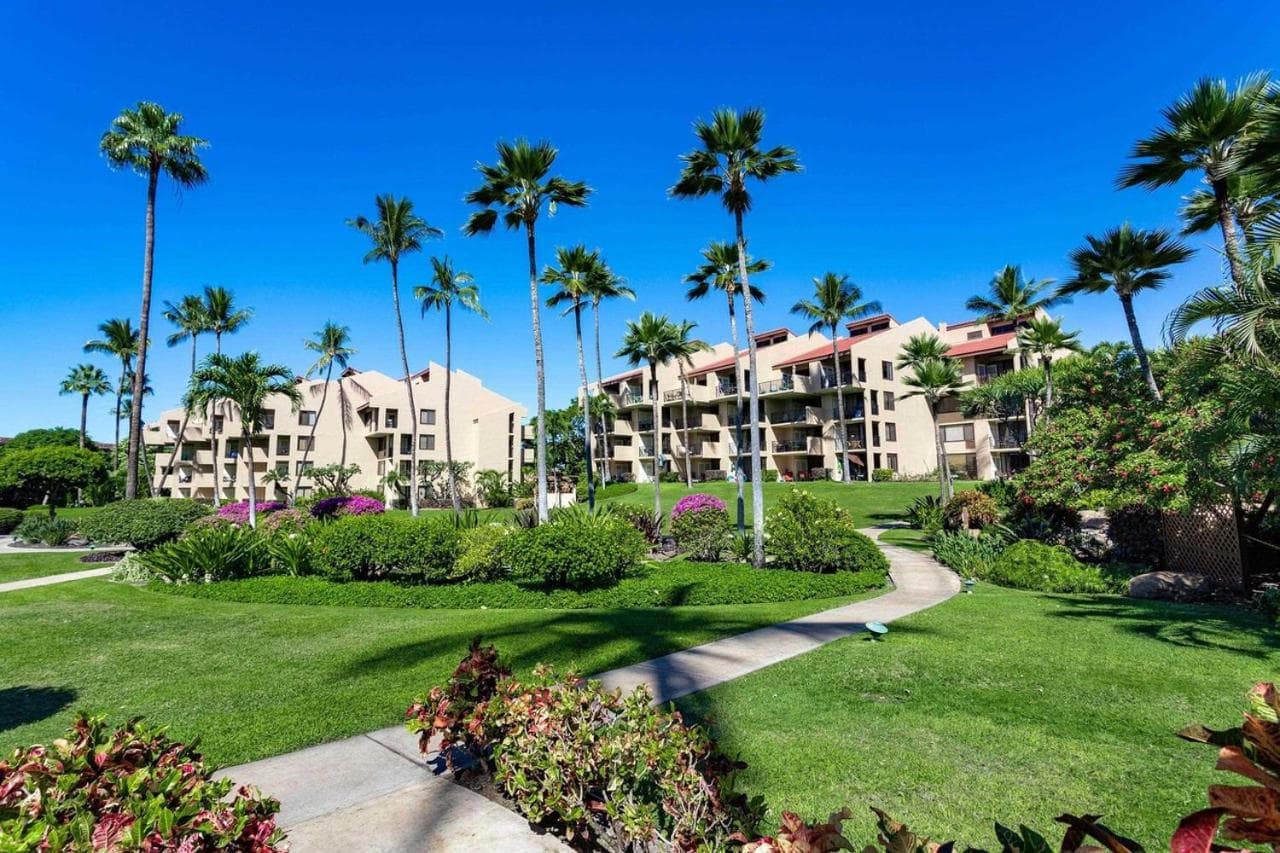 Cozy Condo in Kihei at Kamaole Sands Building 3 Unit 202 featured exterior or lobby in Wailea, HI — similar hotel