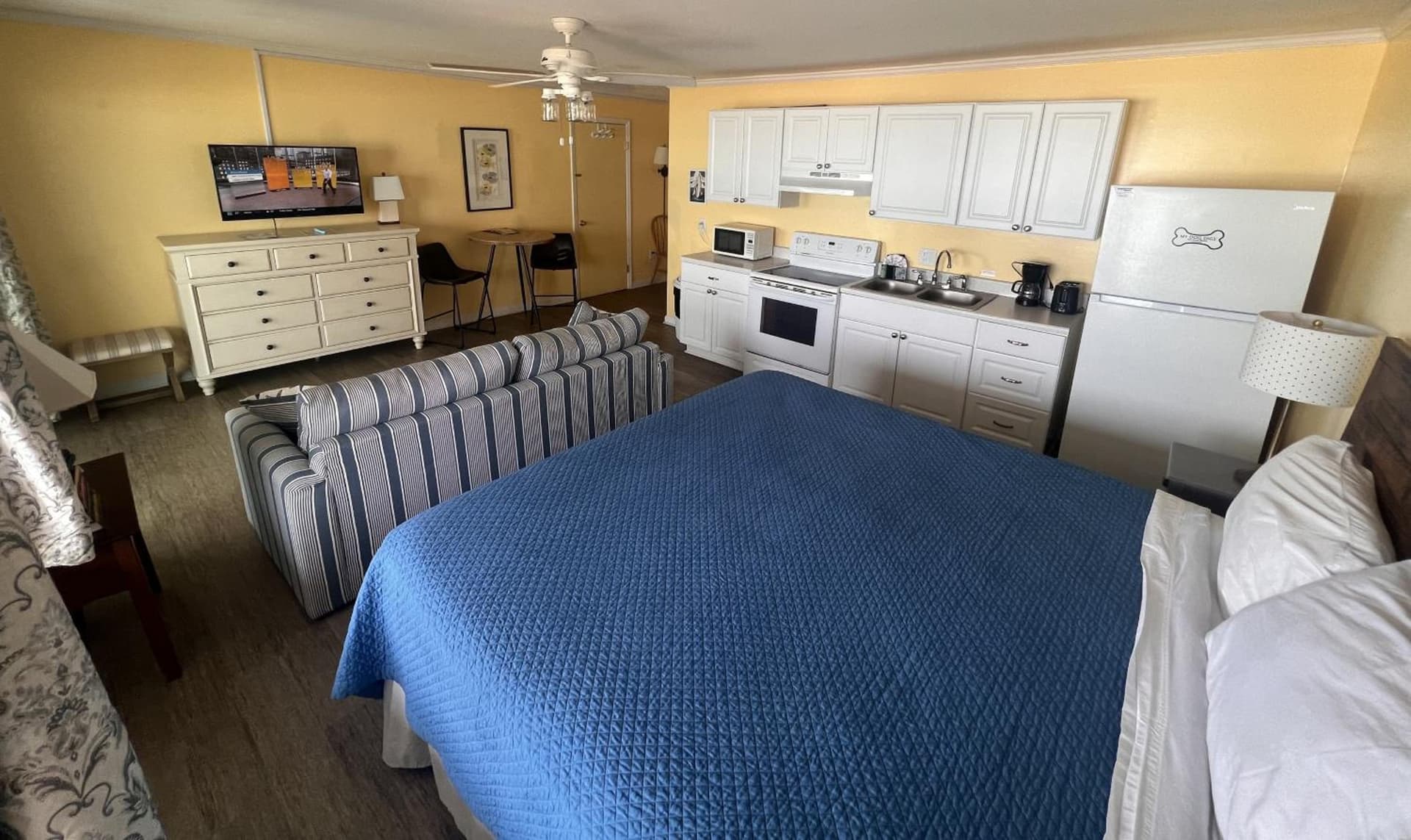 Sea Vista Motel gallery photo in Topsail Beach, NC — image 51