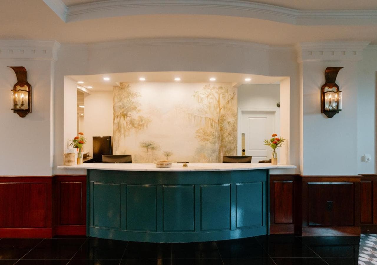 French Quarter Inn property views in Charleston, SC — gallery photo 3