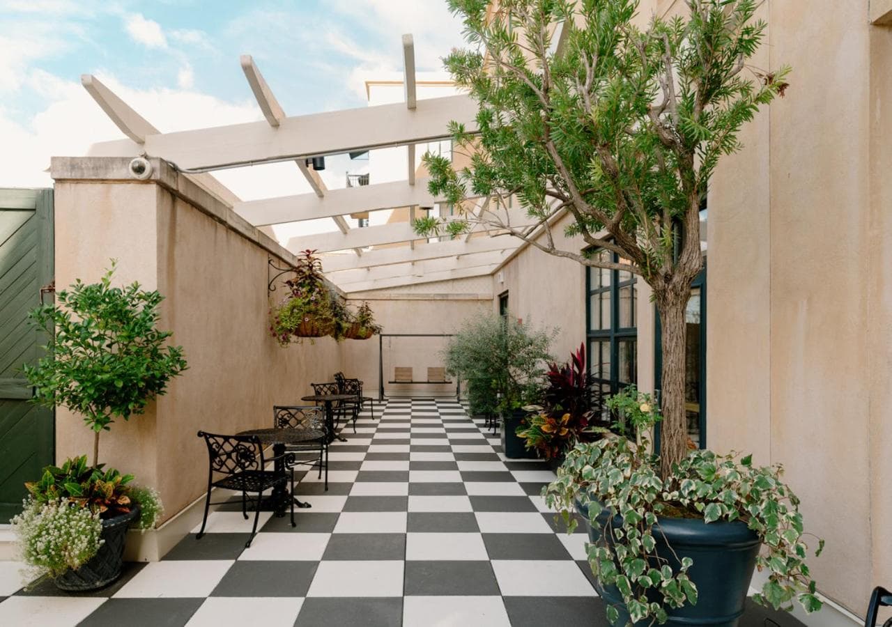 French Quarter Inn gallery photo in Charleston, SC — image 42